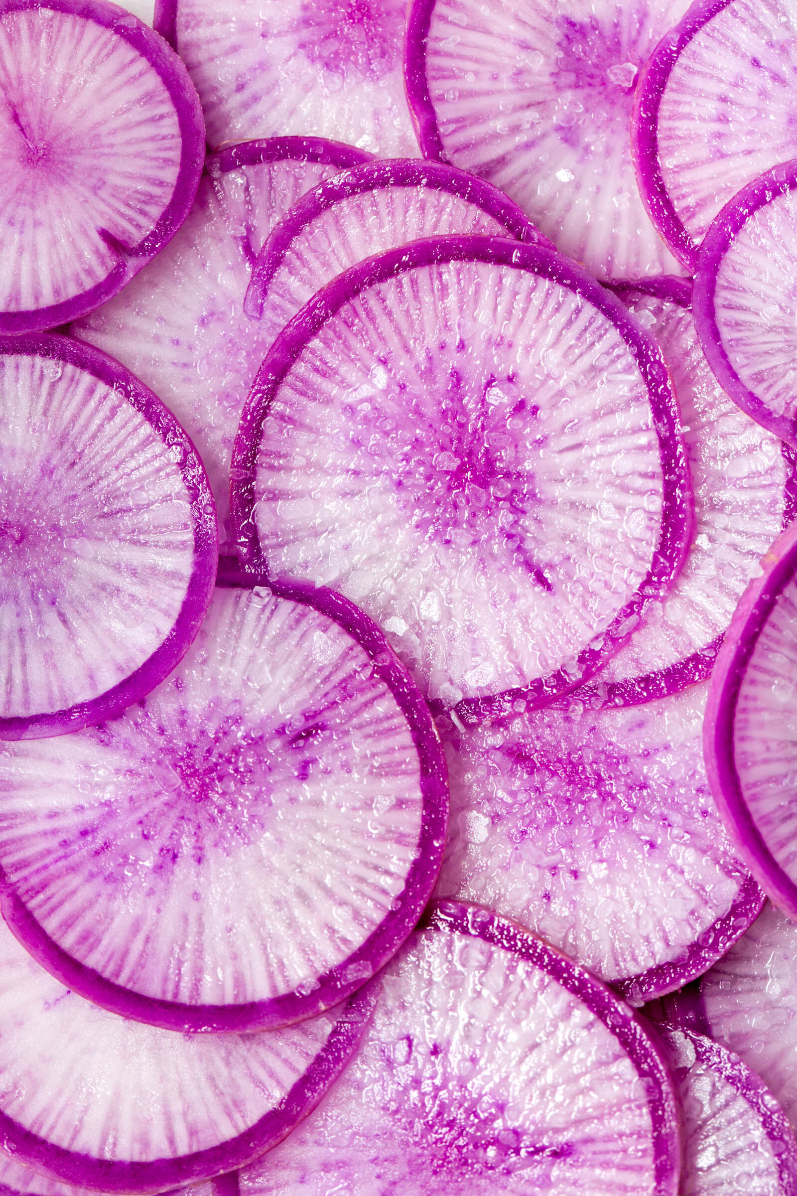 purple-radish-slices-with-sea-salt-1.jpg