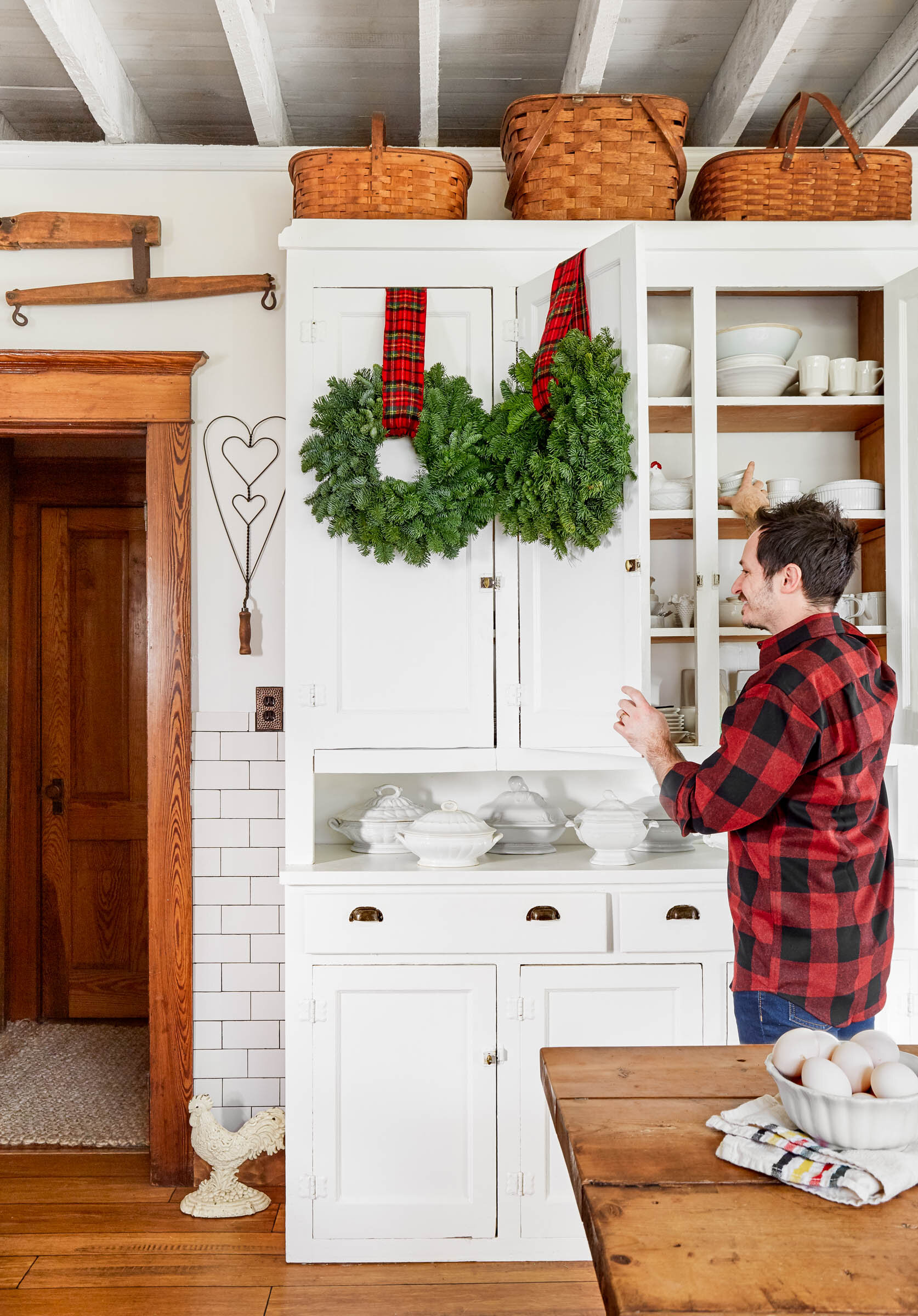 upstate-new-york-farmhouse-kitchen-baking-1.jpg