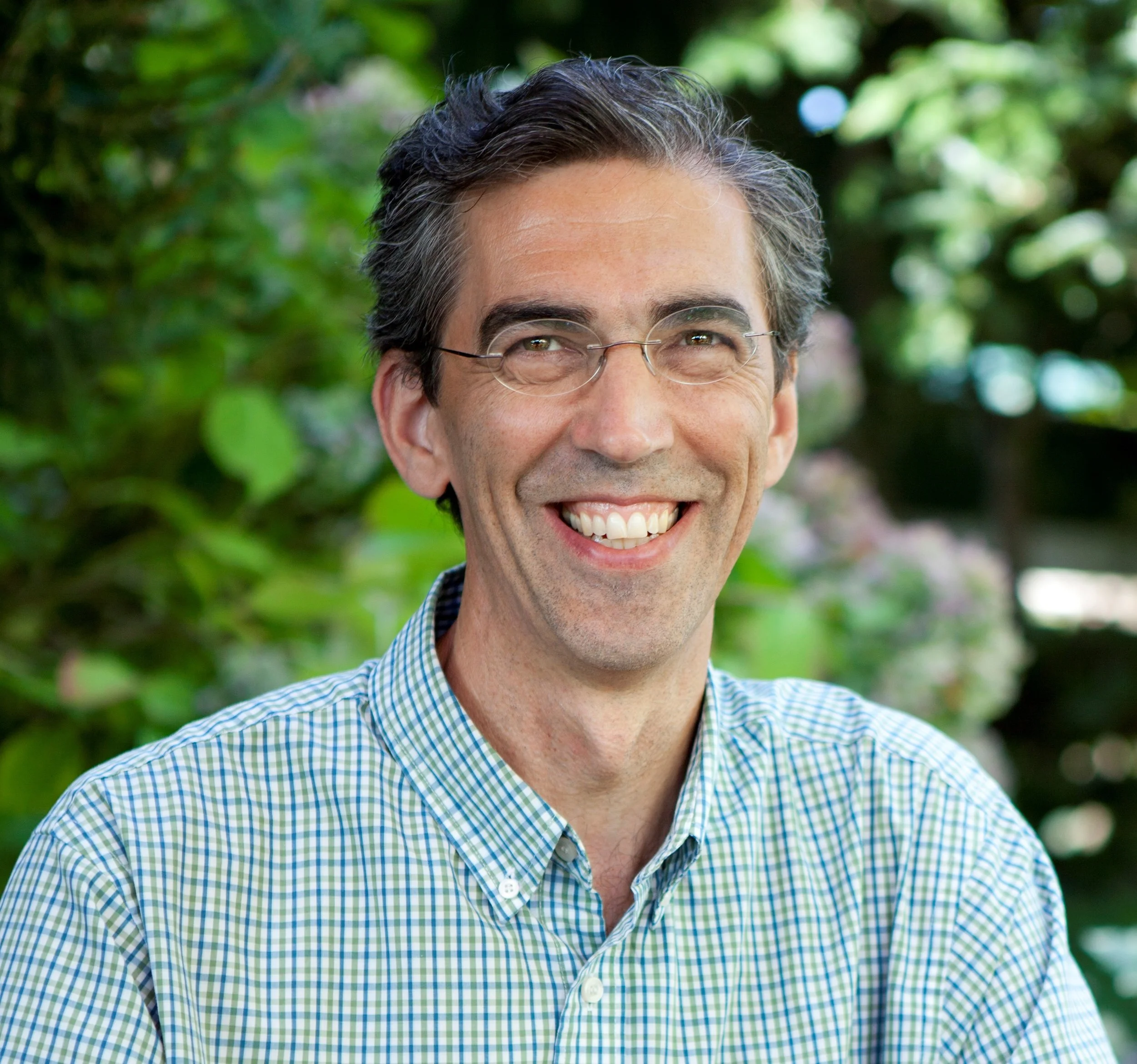 Erik Mazzi, Education Director Dr. Eric Mazzi is a mechanical engineer (BC and California) and policy professional specializing in demand side energy management. He has over 30 years of experience with expertise is in technical assessments, education, evaluation, and M&V. He is an instructor for both CEM and CMVP programs, and an Adjunct Professor at New York Institute of Technology-Vancouver