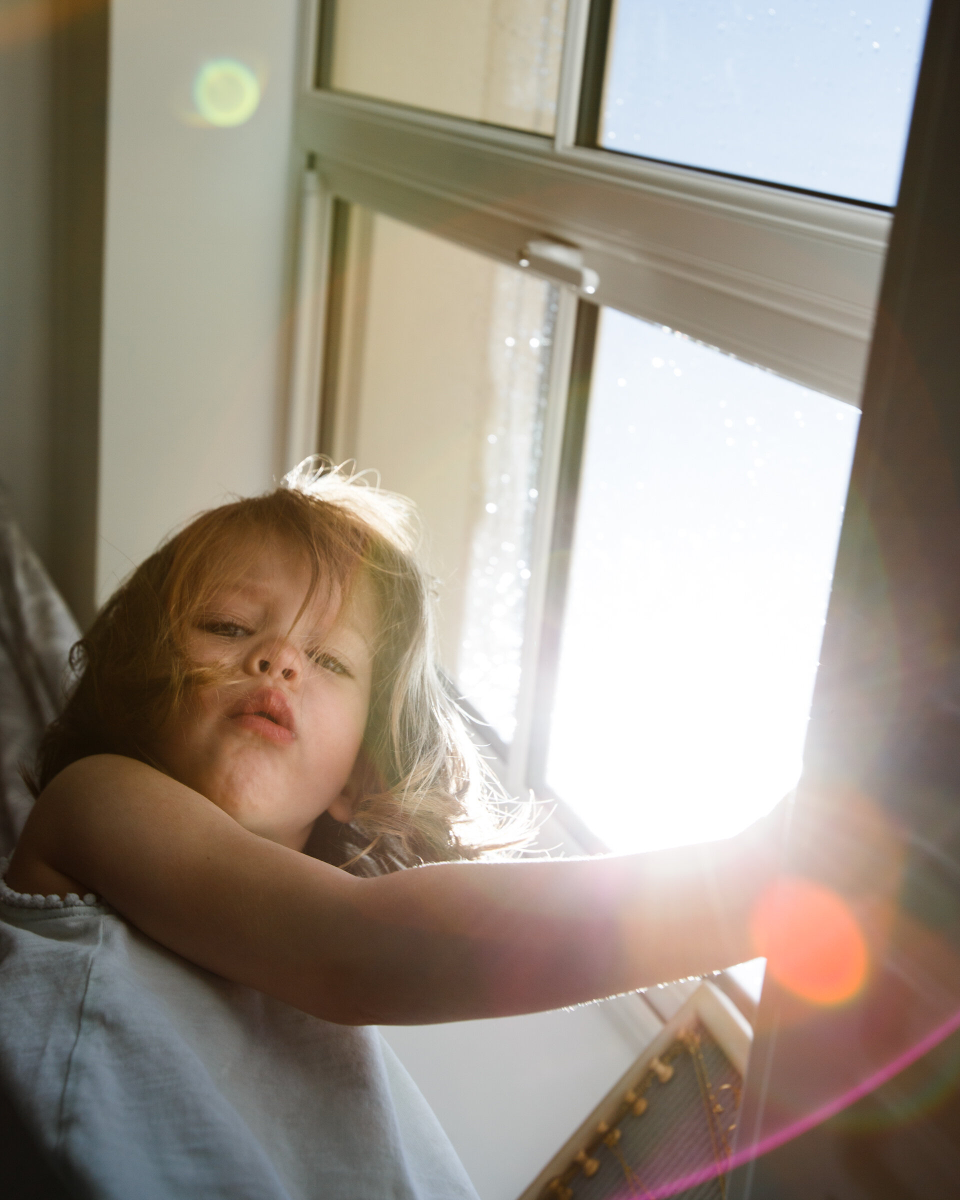 COPING WITH COMPARISON AS A CREATIVE 