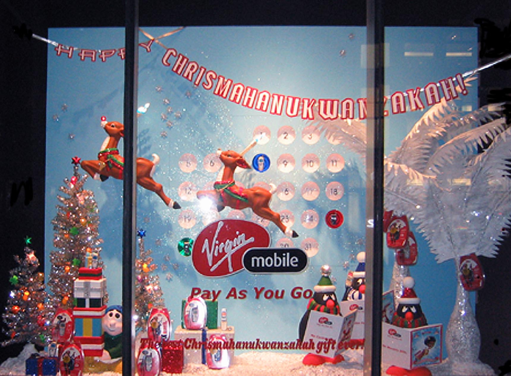 VIRGIN MOBILE: "CHRISTMAHANUKWANZAKA", CHICAGO