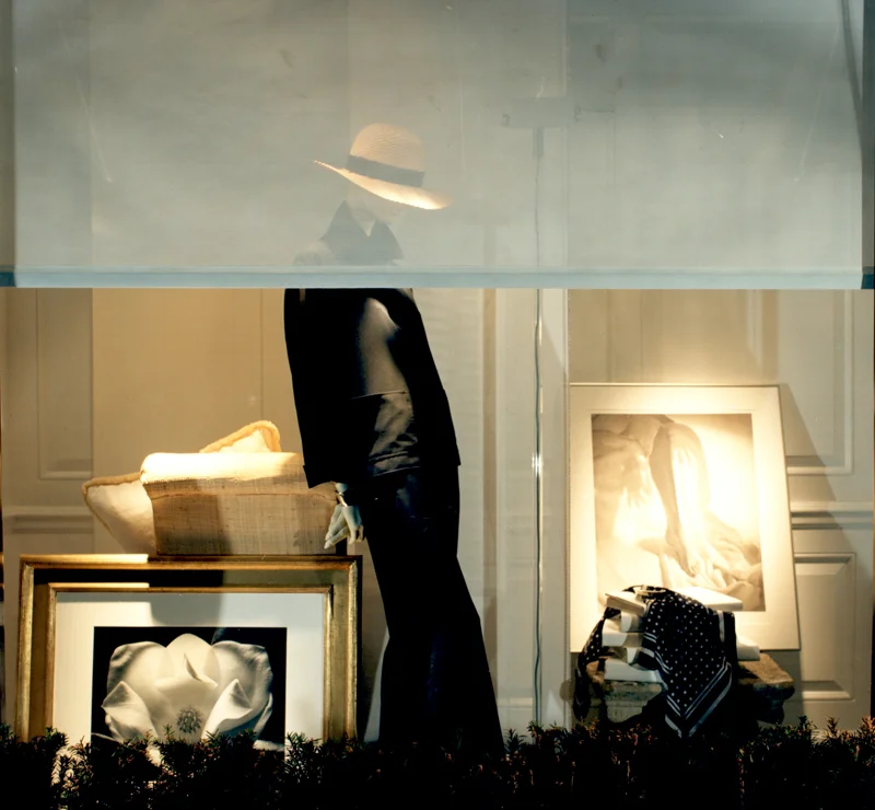 RALPH LAUREN: "Collection" Windows