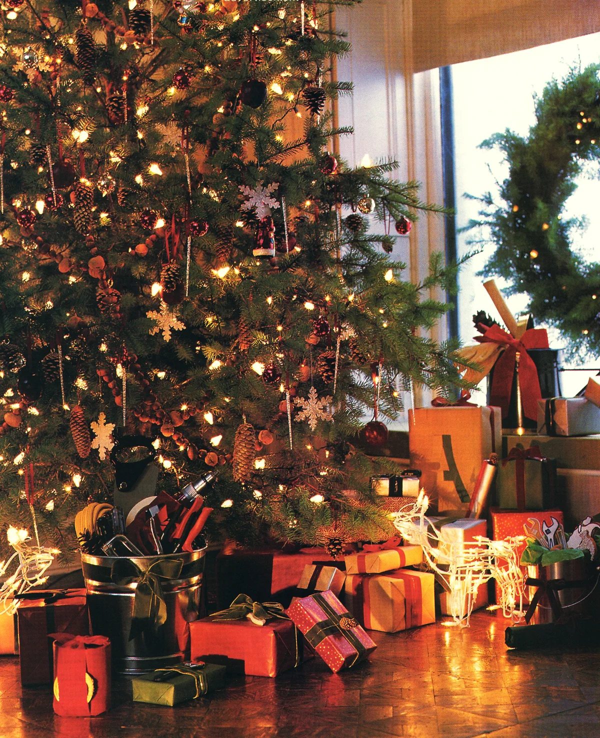 MARTHA STEWART: Holiday Tree