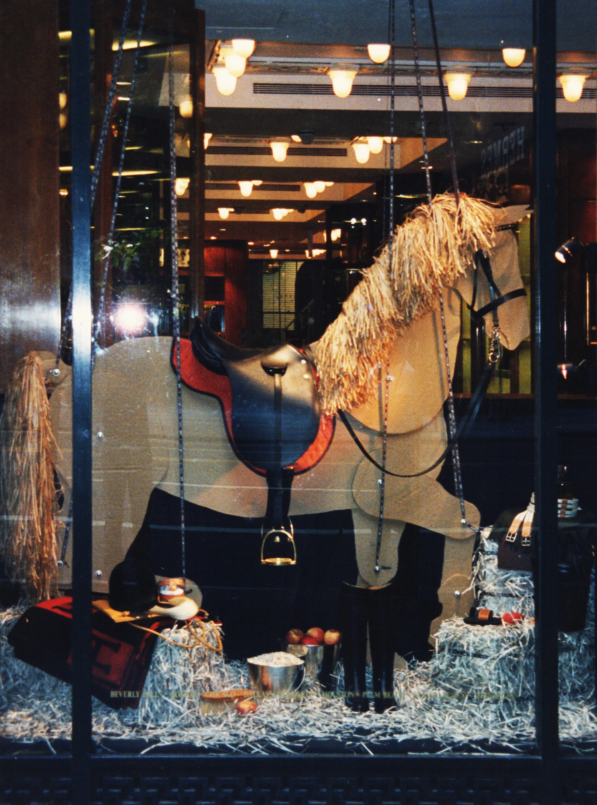 HERMÉS: "Marionnette á Cheval" Windows