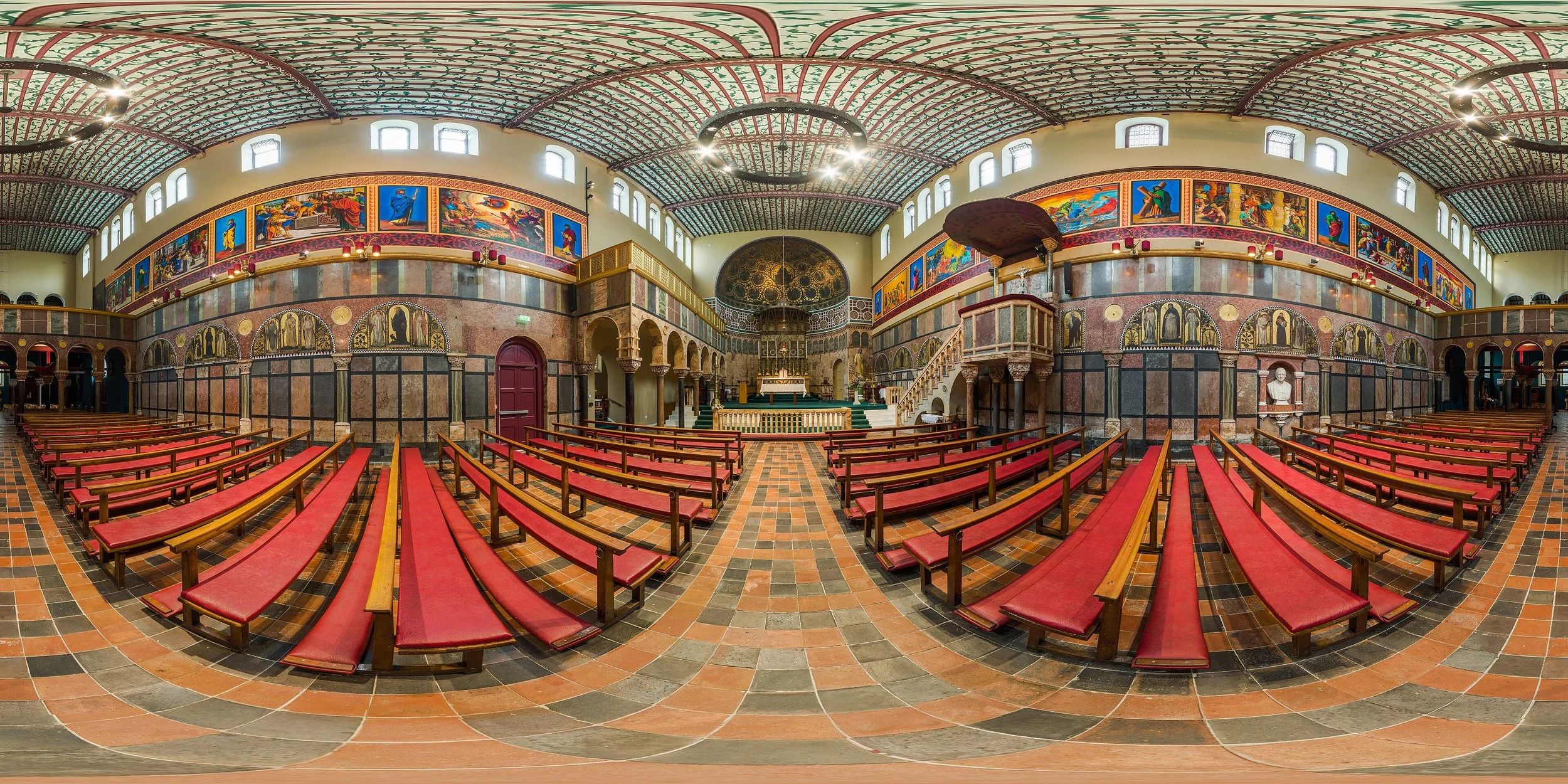 Newman_University_Church_Interior_360x180,_Dublin,_Ireland_-_Diliff.jpg