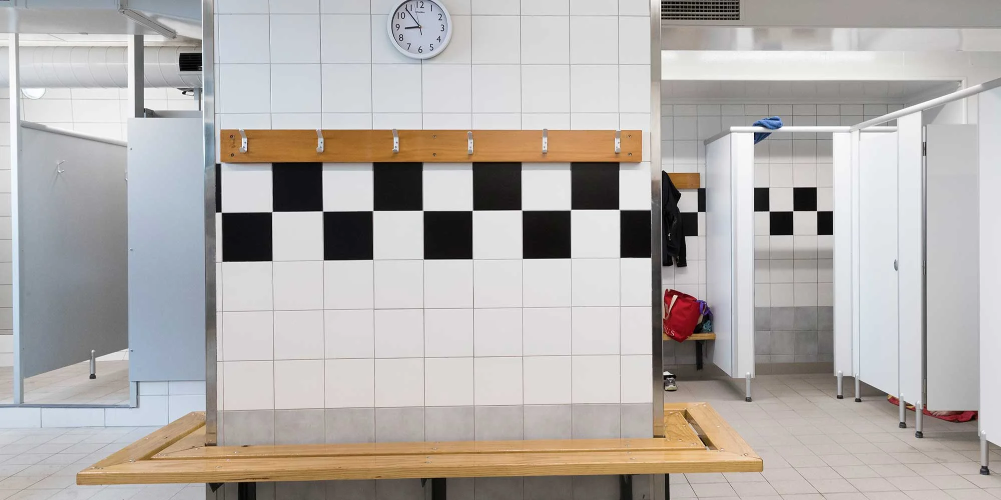 Freyberg Pool & Fitness Centre changing room.