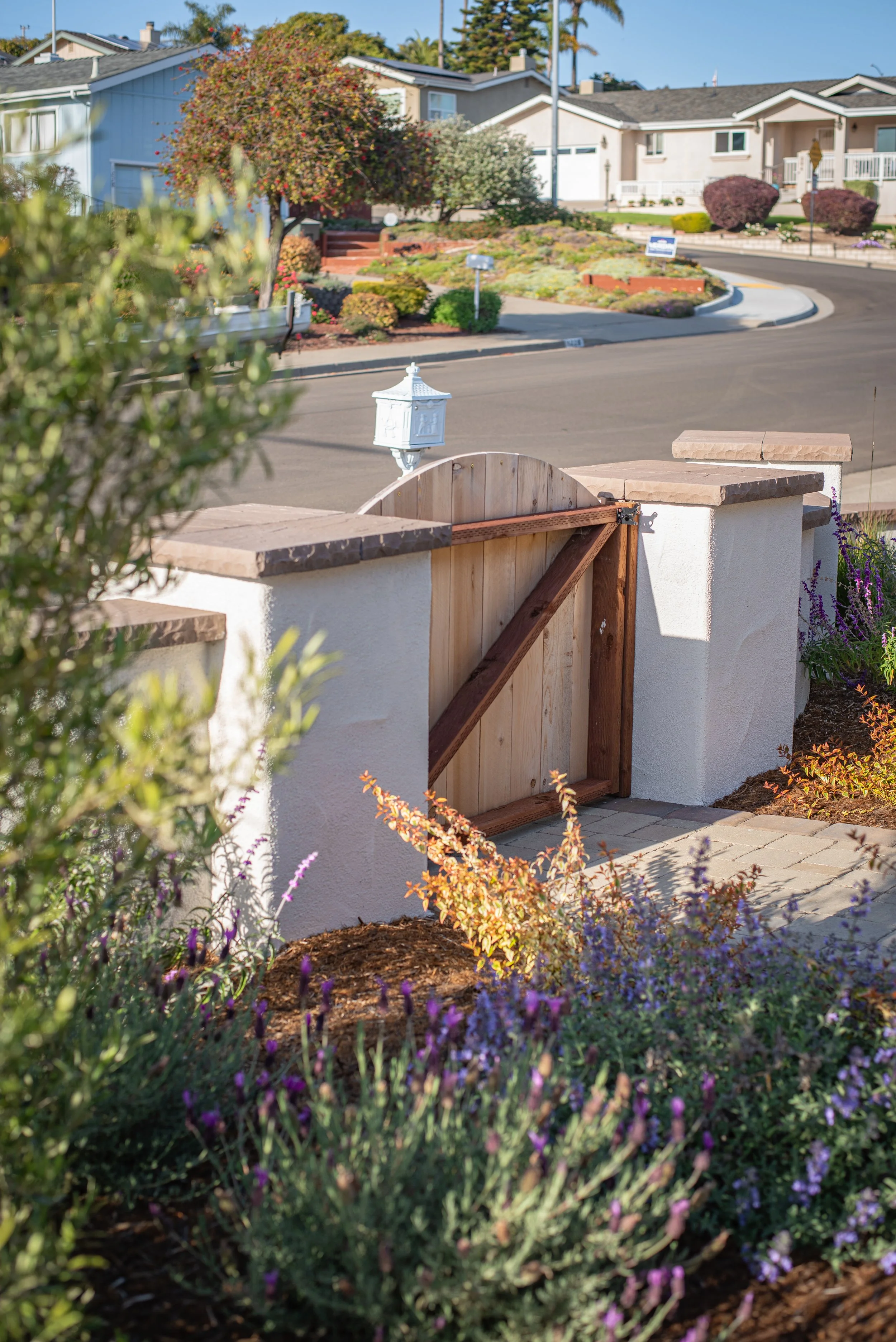 Arroyo Grande Landscape Design and Build, Entrance Design