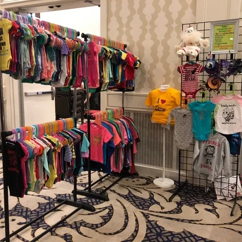 Courtney McKenzie - Oh Rexy! Threads