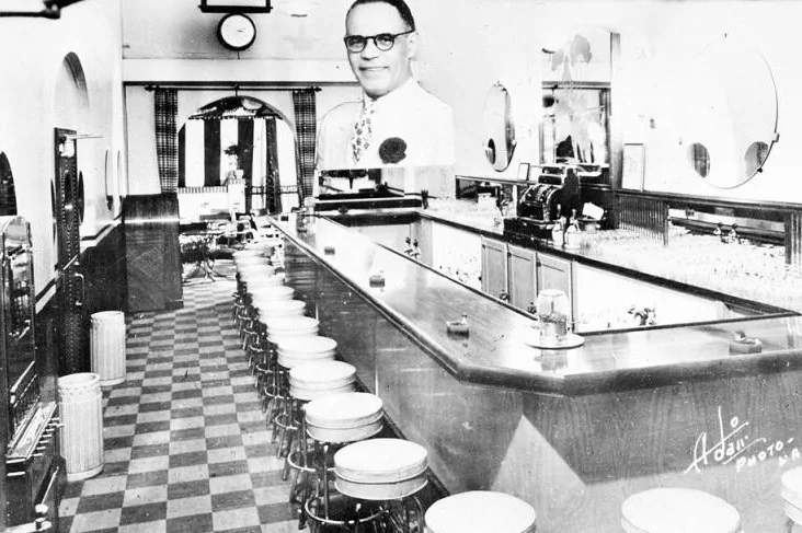 Dunbar Cocktail Lounge and Grill. Photo by Adair Photo via Los Angeles Public Library (c. 1940s)