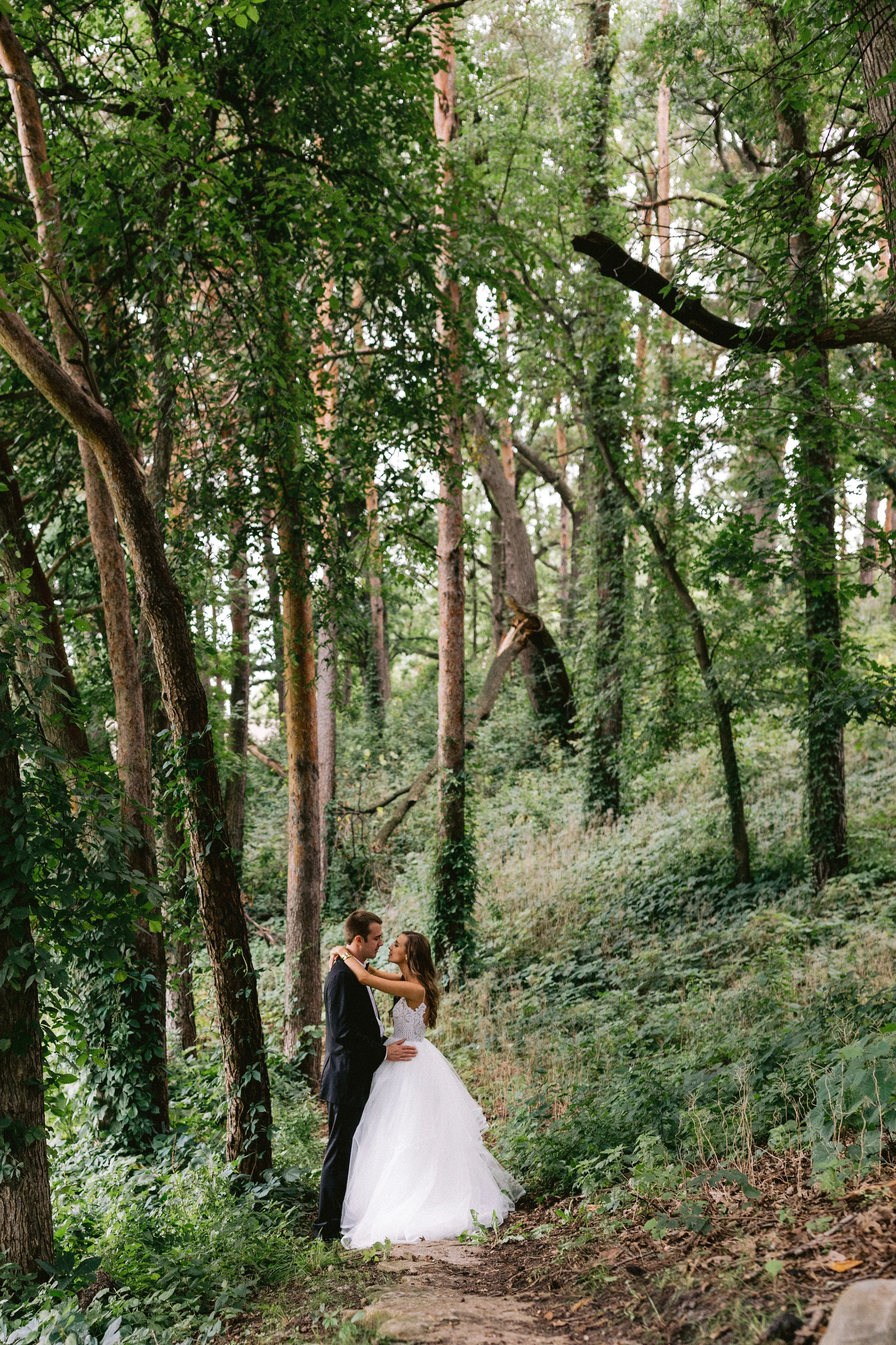 chowgirlsatsolarartsweddingminneapolis-11.jpg