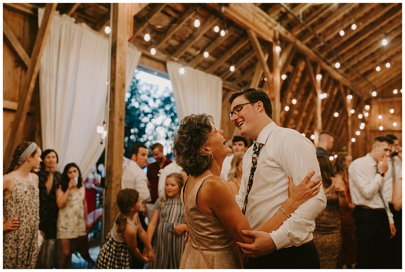 GOLDEN OAK FARM WEDDING WEBSTER, MN_0753.jpg