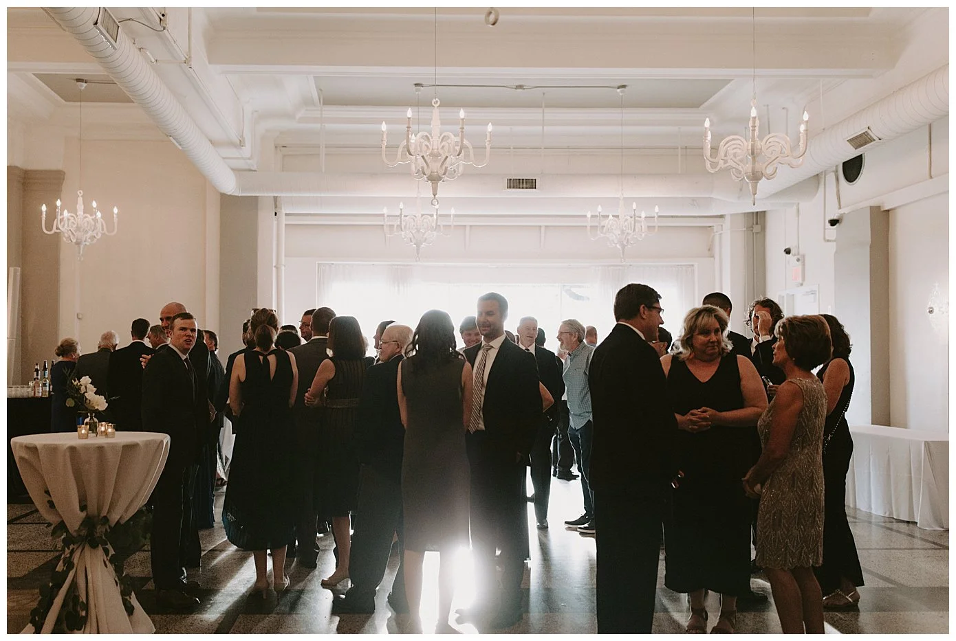 LORINGSOCIALWEDDINGMINNEAPOLISMN_0945.jpg