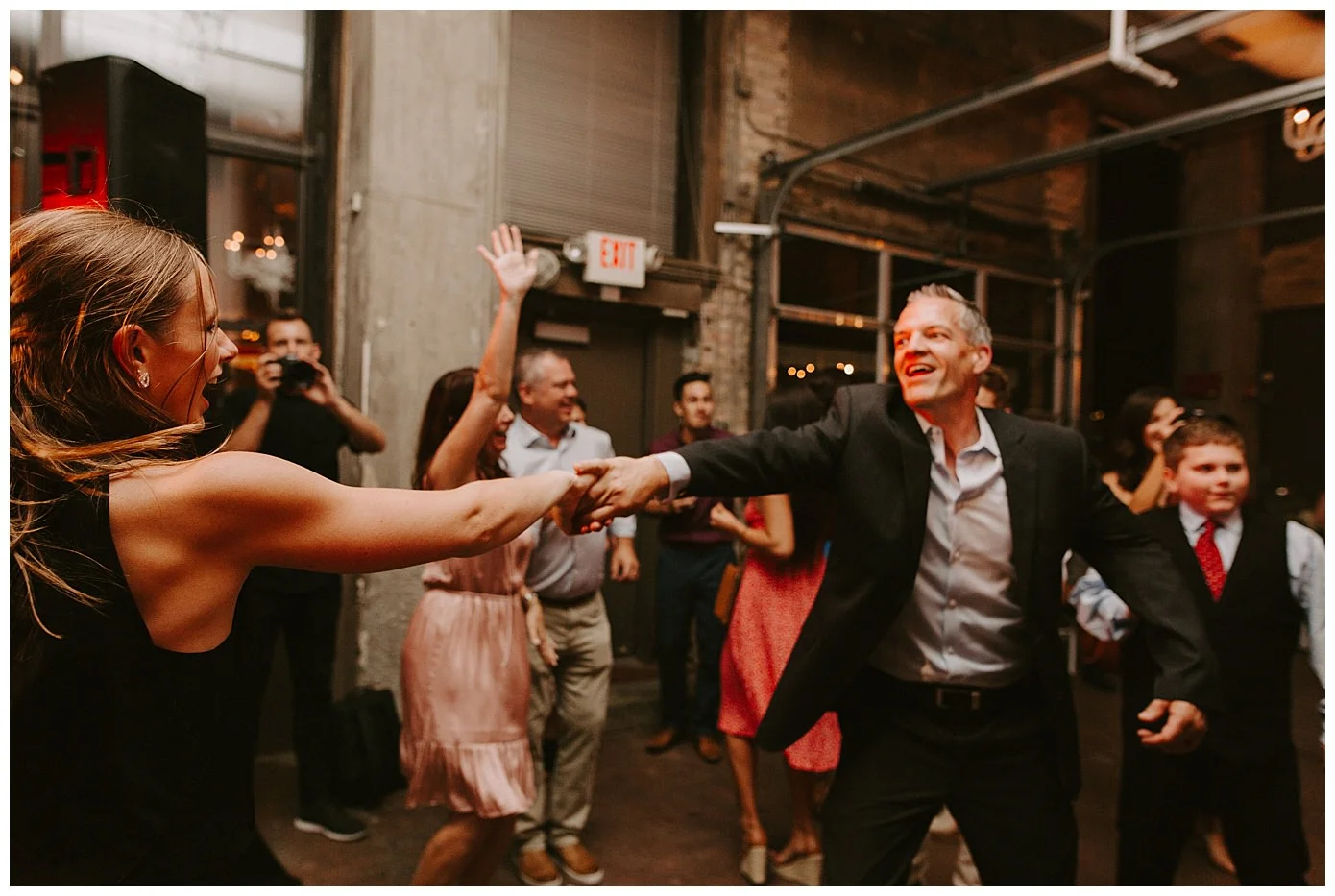 LORINGSOCIALWEDDINGMINNEAPOLISMN_0988.jpg
