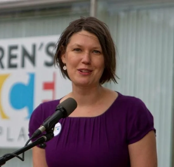 Karen Strong, Principal