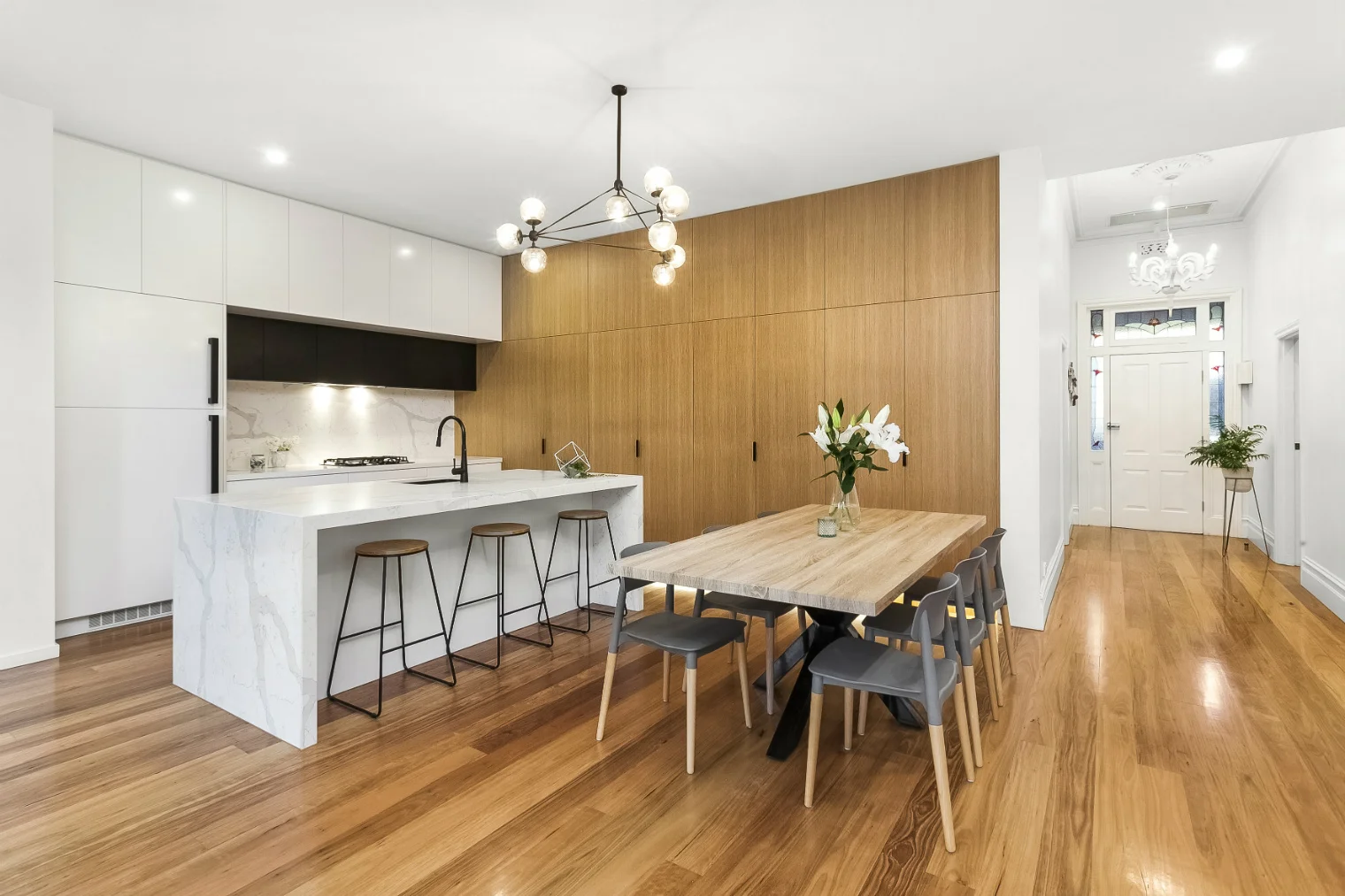 ST KILDA WEST - MCGANN ARCHITECTS
