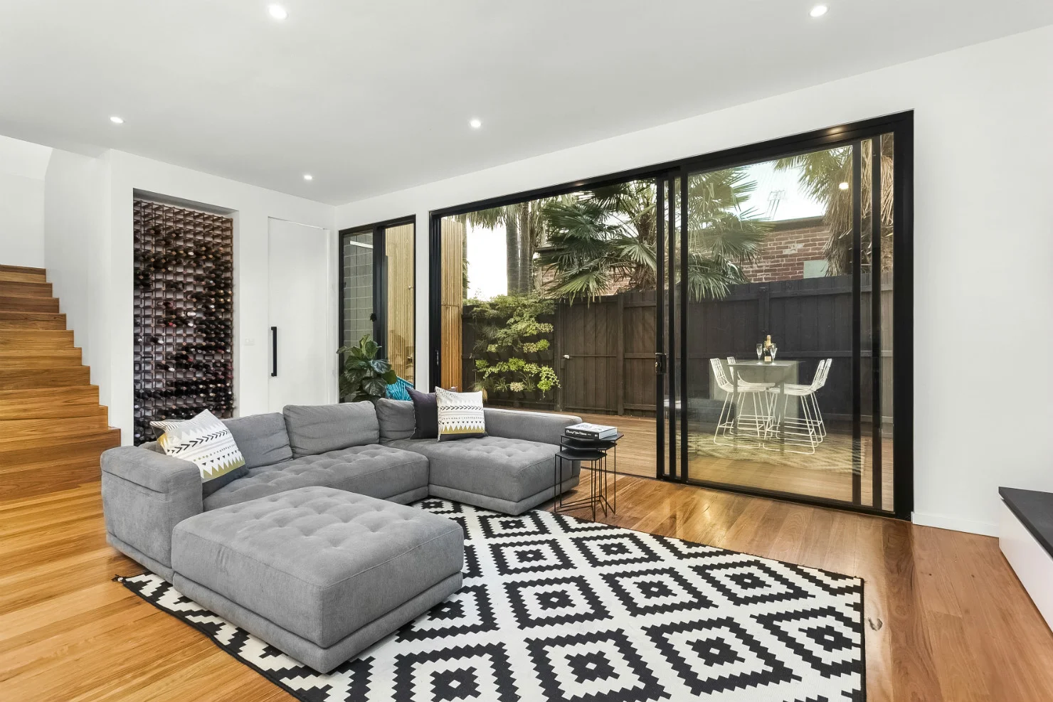 ST KILDA WEST - MCGANN ARCHITECTS