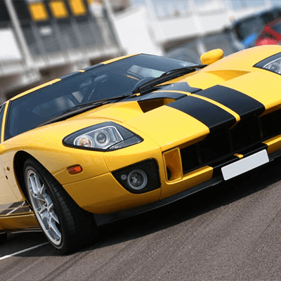 What makes Supercars, SUPER!