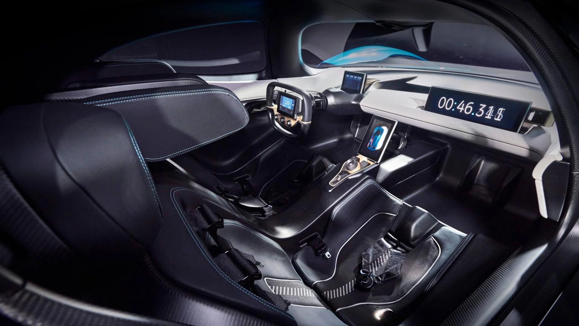 The Interior of the NIO EP9 (Image source: https://www.nio.io )