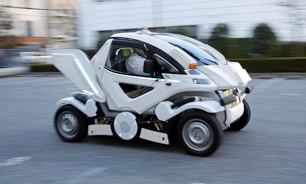 You May Want To Try Out This Gundam Inspired Transformers Car