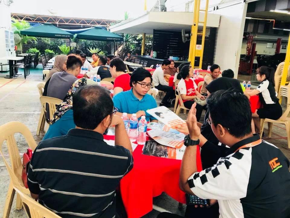 TOC专业汽车技术学院 2018年第二期开放日