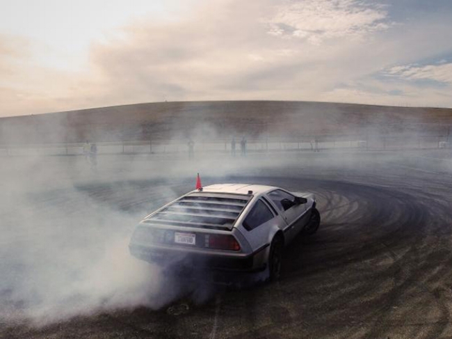 DeLorean DMC-12 drift to the future or back to the past?? Image from: IEEE Spectrum
