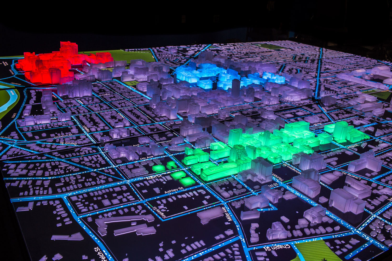 Ford's Innovation Solves City Driving Headache | TOC Automotive College