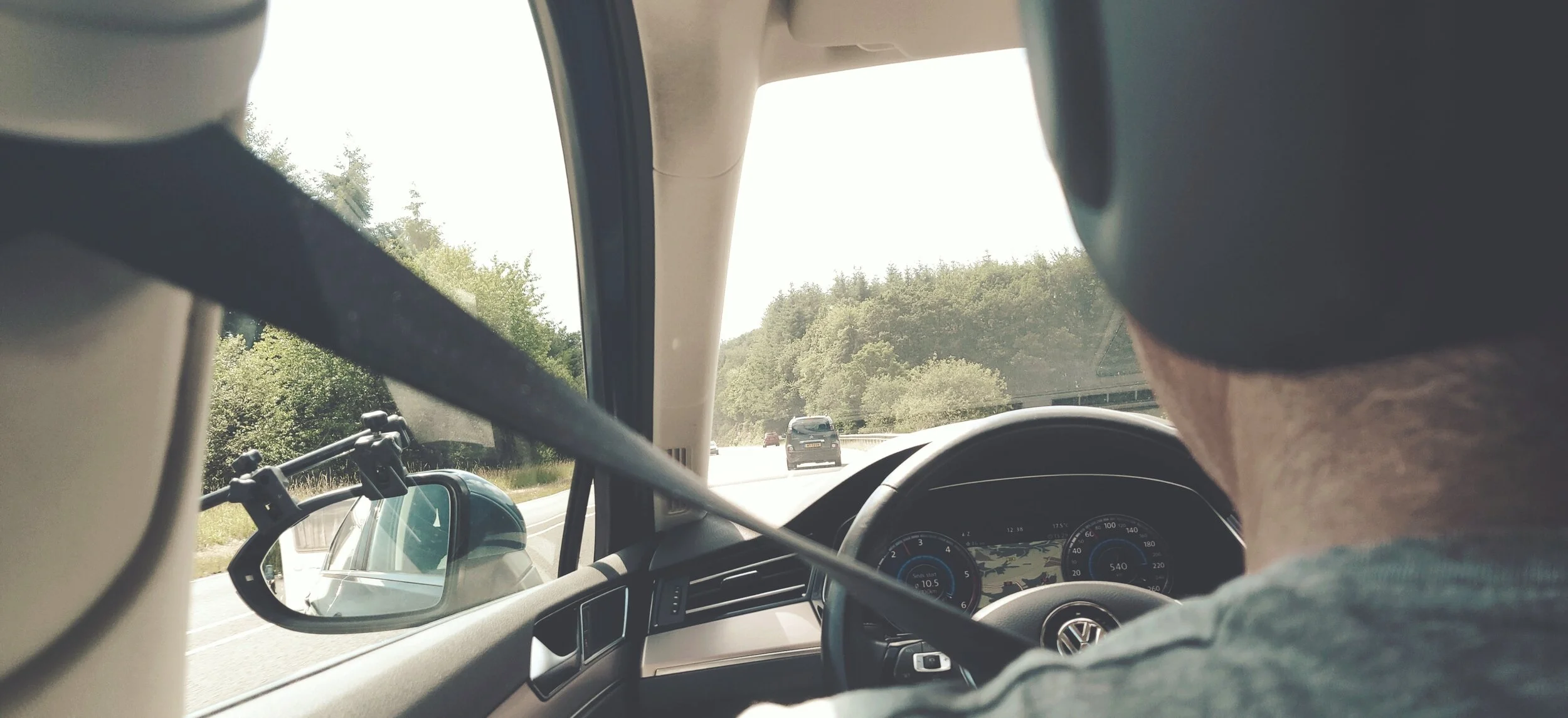 Racing Harness vs Seat Belt What Are The Differences