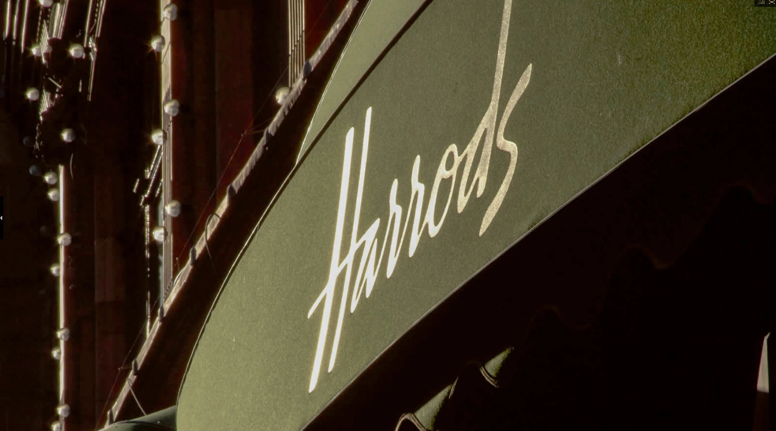 10_HARRODS BLINDS.jpg