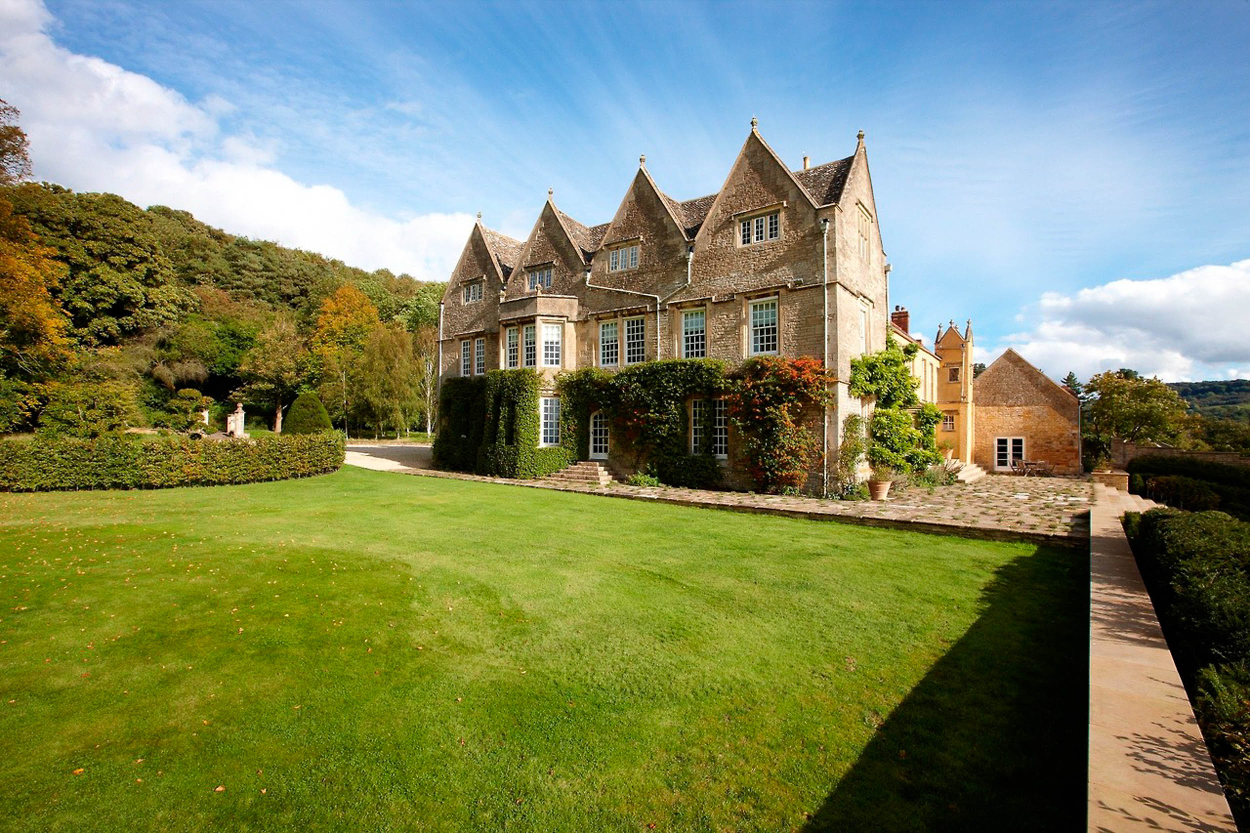 02_DIXTON GARDEN 2.jpg
