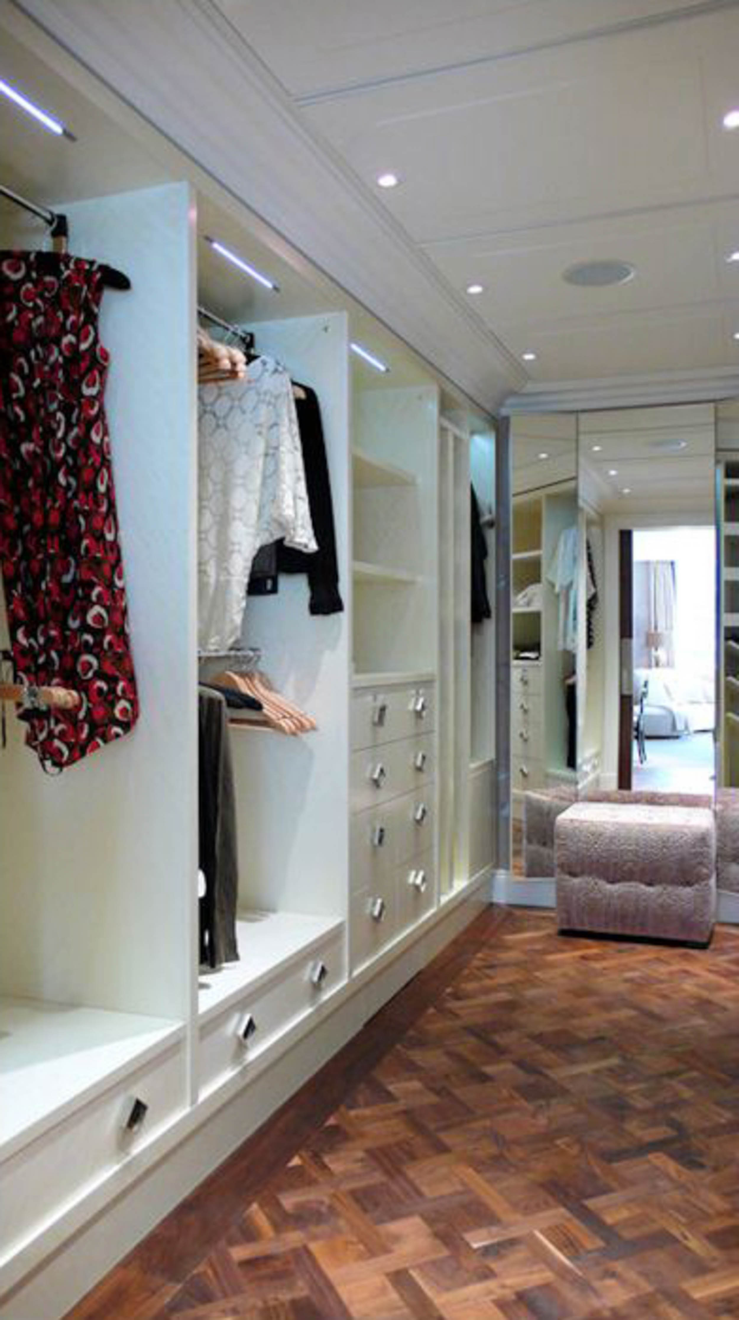 16_PRINCES GATE DRESSING 1.jpg