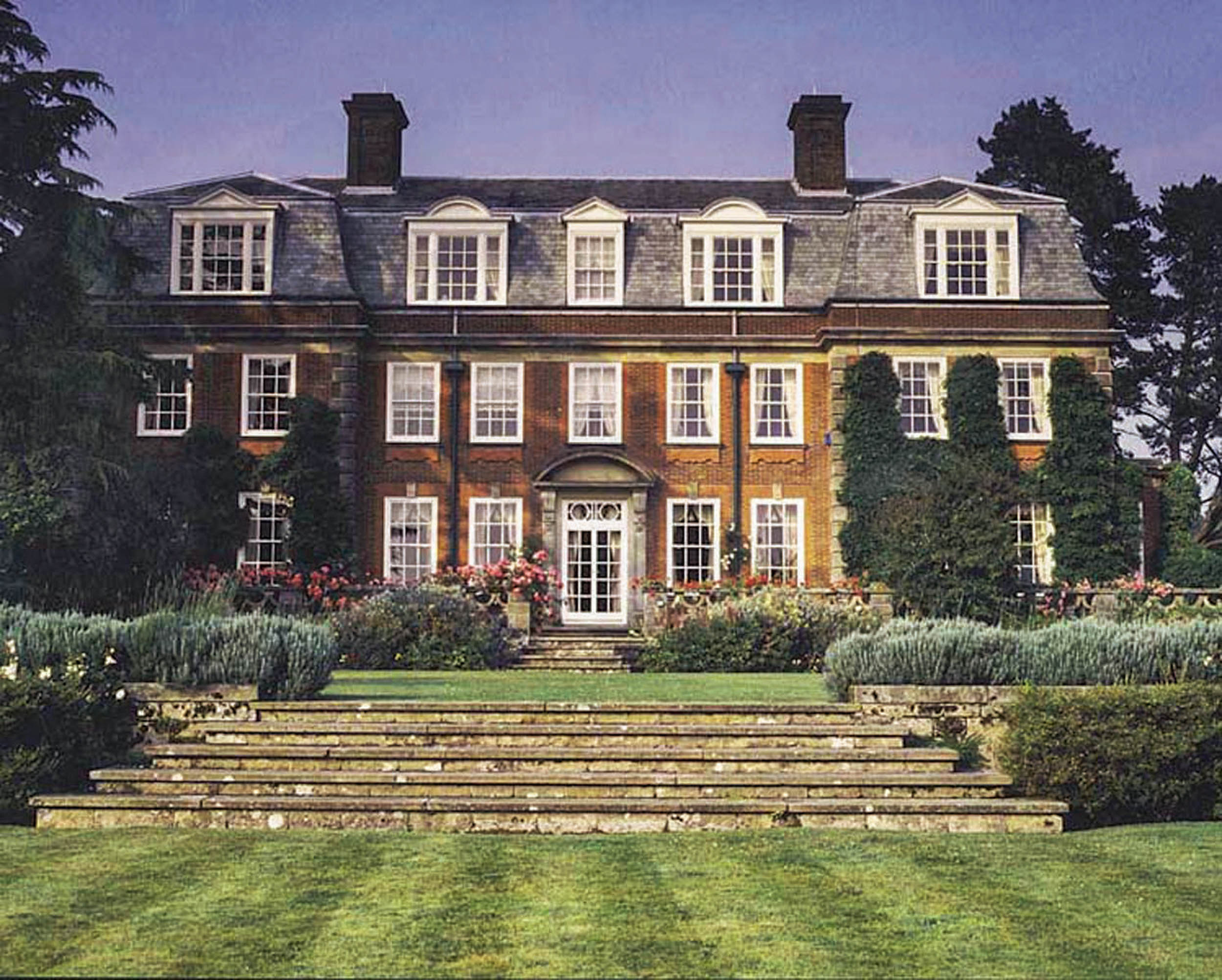 Birch Grove Estate Boutique Architecture & Interior Design — Lees