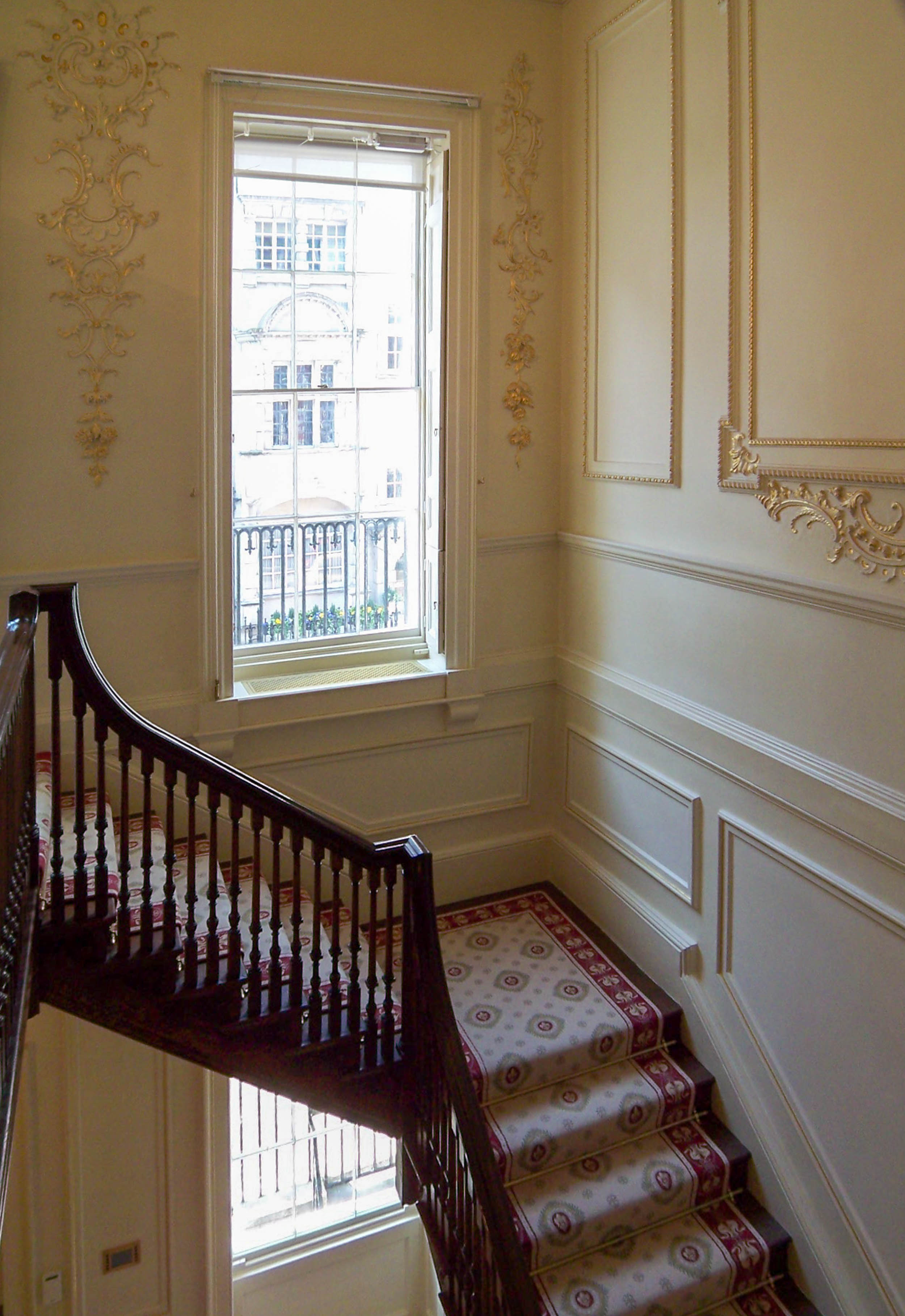 07_BROOKFIELD MAIN STAIR.jpg