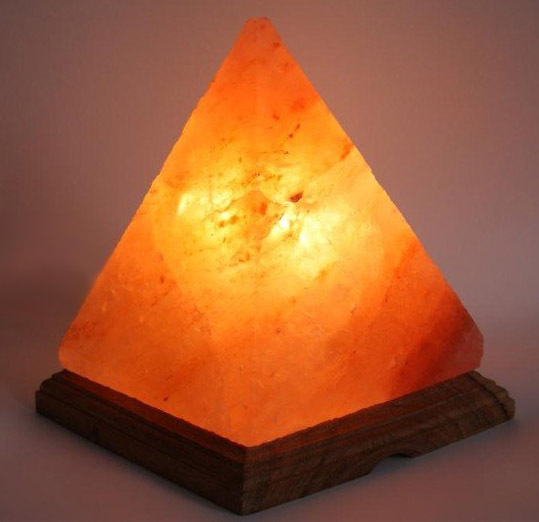 salt-lamp-pyramid.jpg