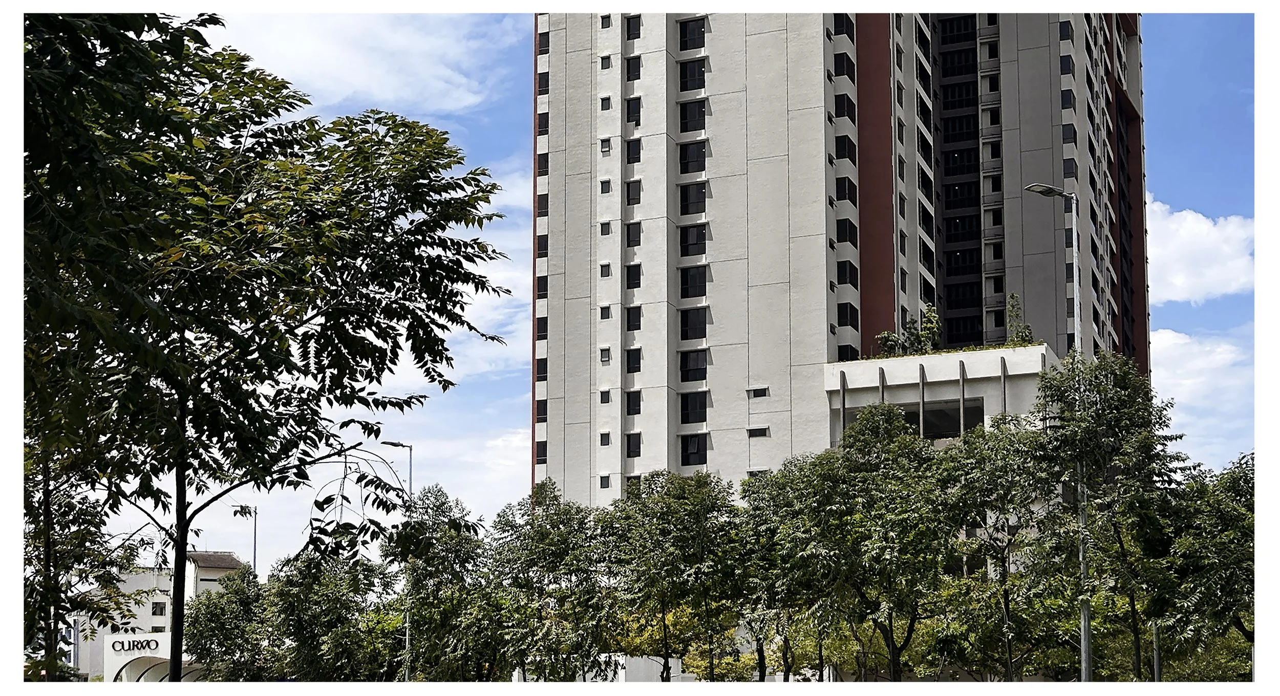 CURVO - EXTERNAL 4.jpg