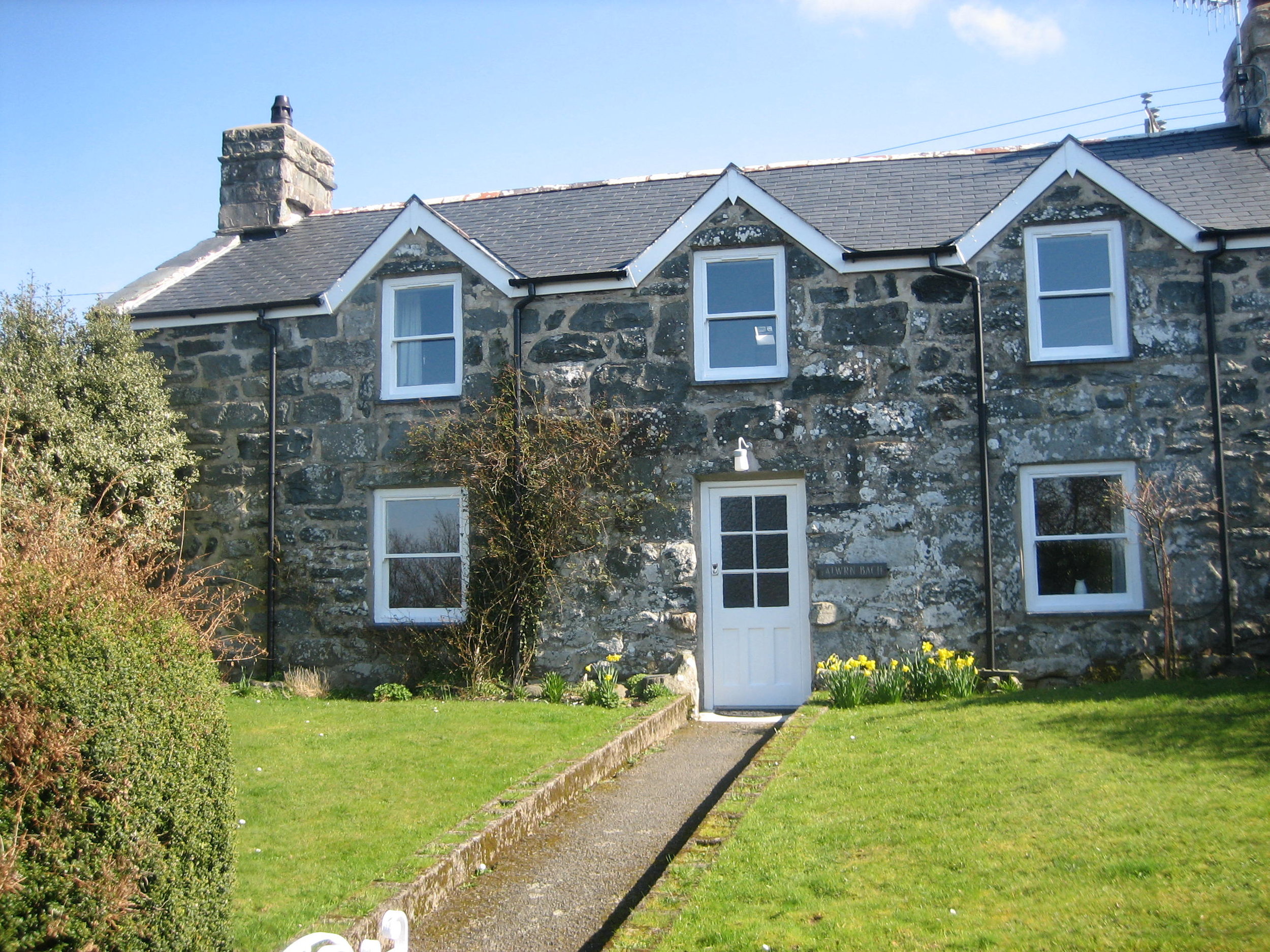 Talwrn Bach Farmhouse