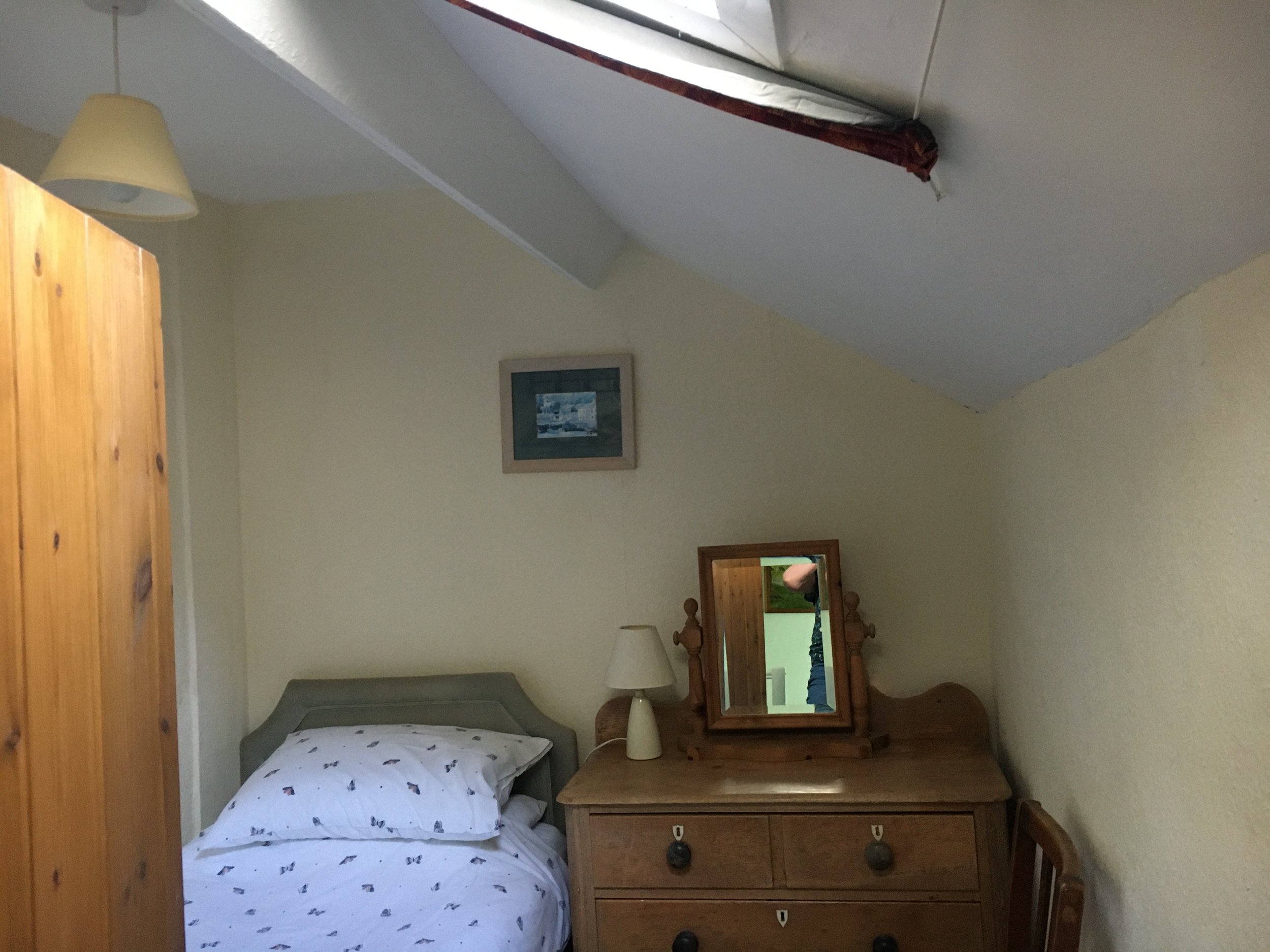 Farmhouse single bedroom