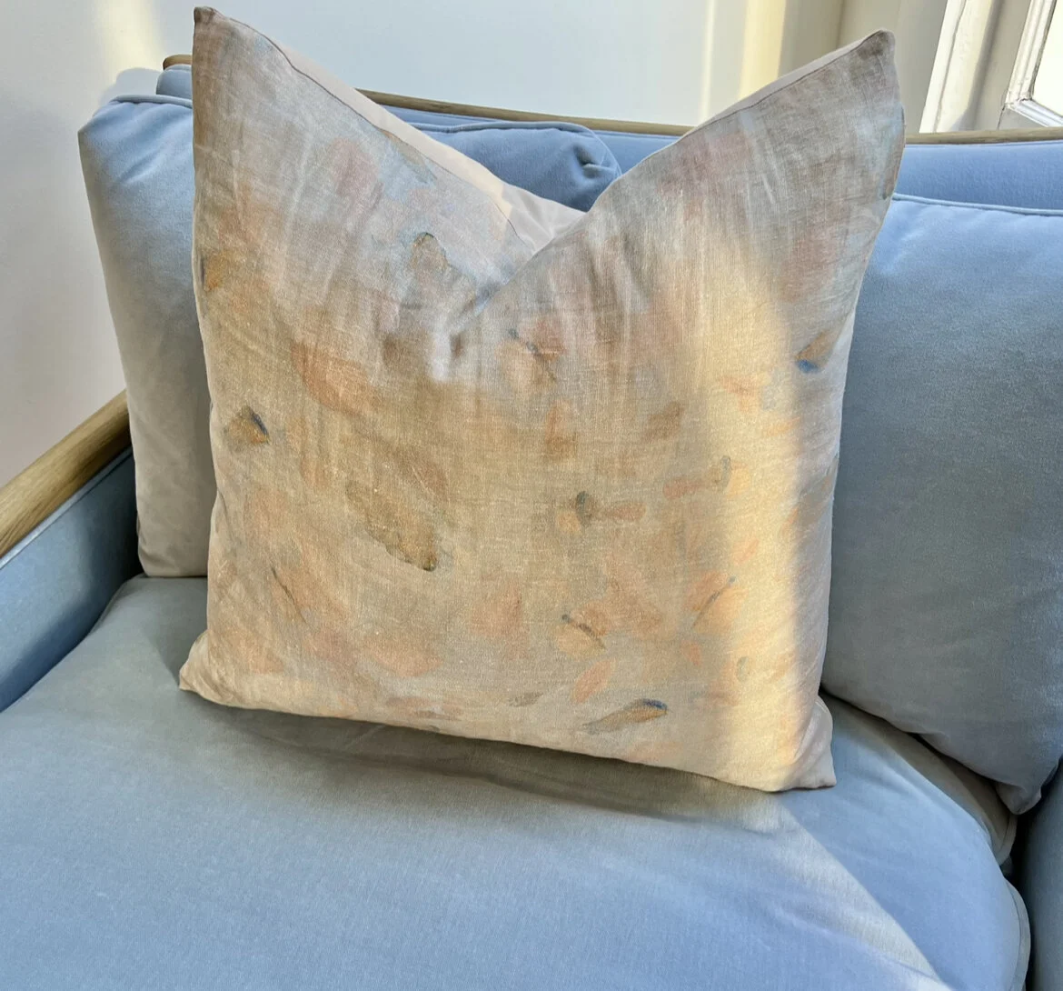 6812521F-1DC9-46E9-BC36-E87ED1916FF1