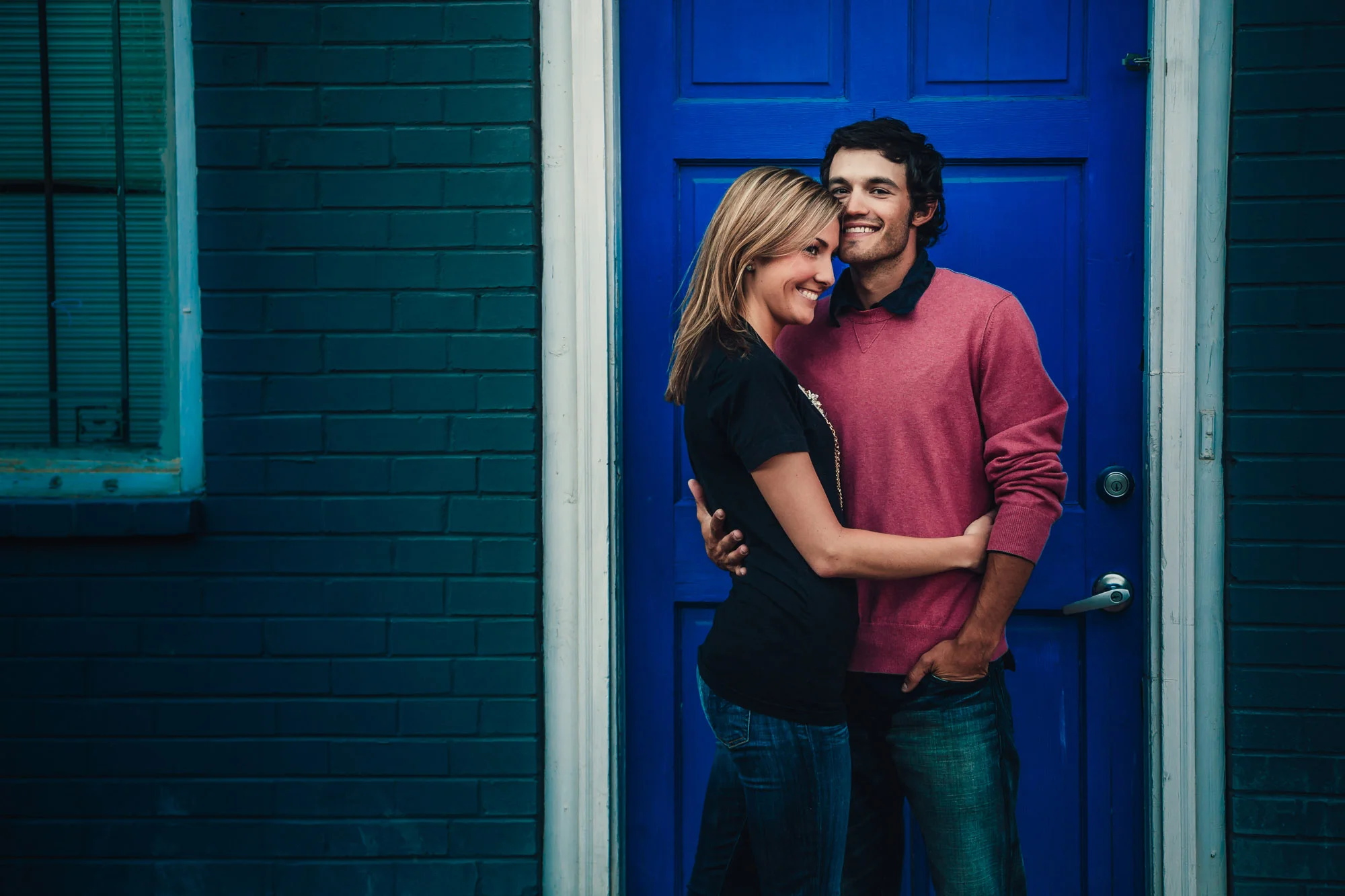 couple hugging in doorway.jpg