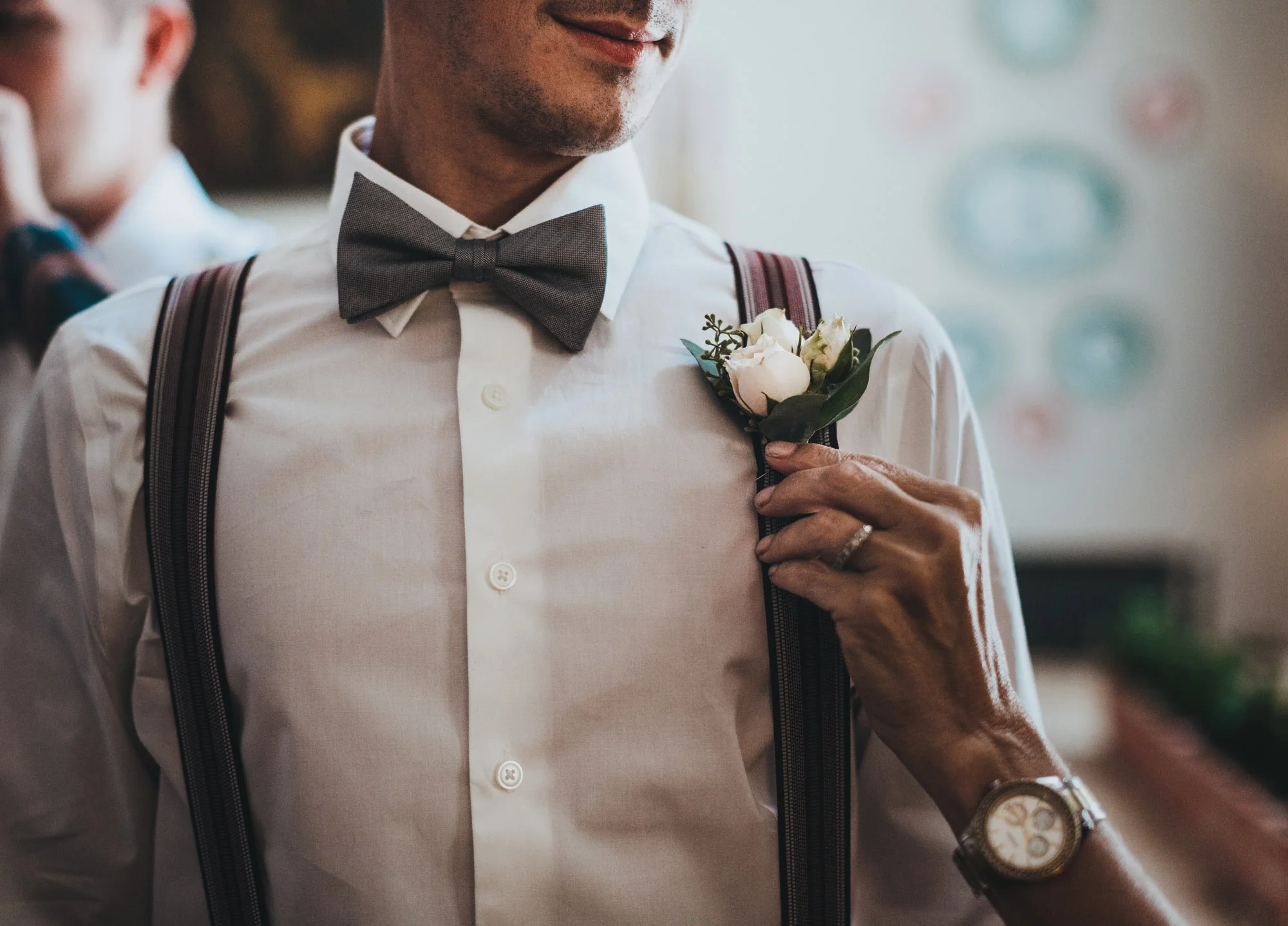groomsmen with boutonnierre.jpg