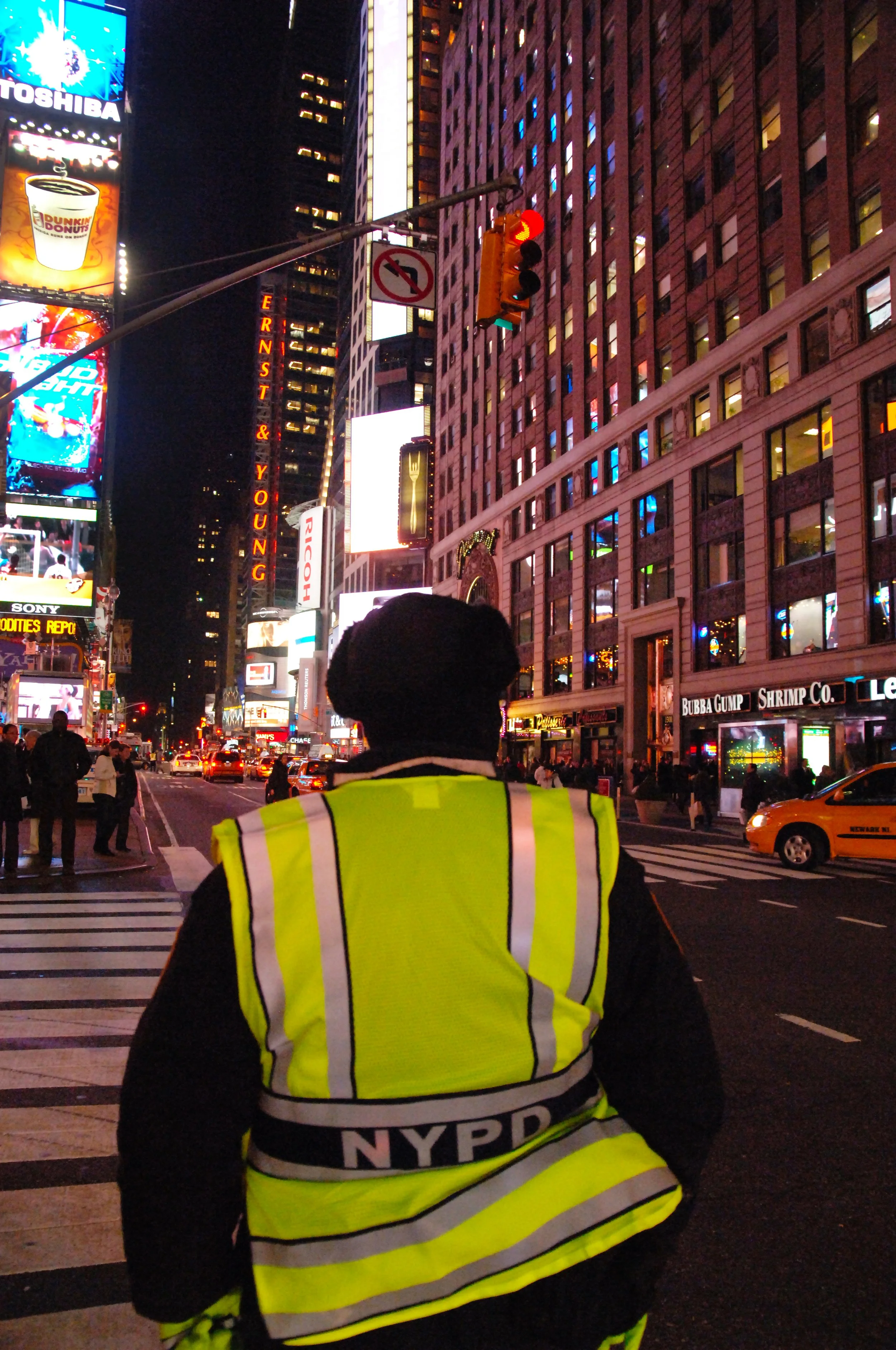 NYPD Officer, Times Square, New York, USA.jpg