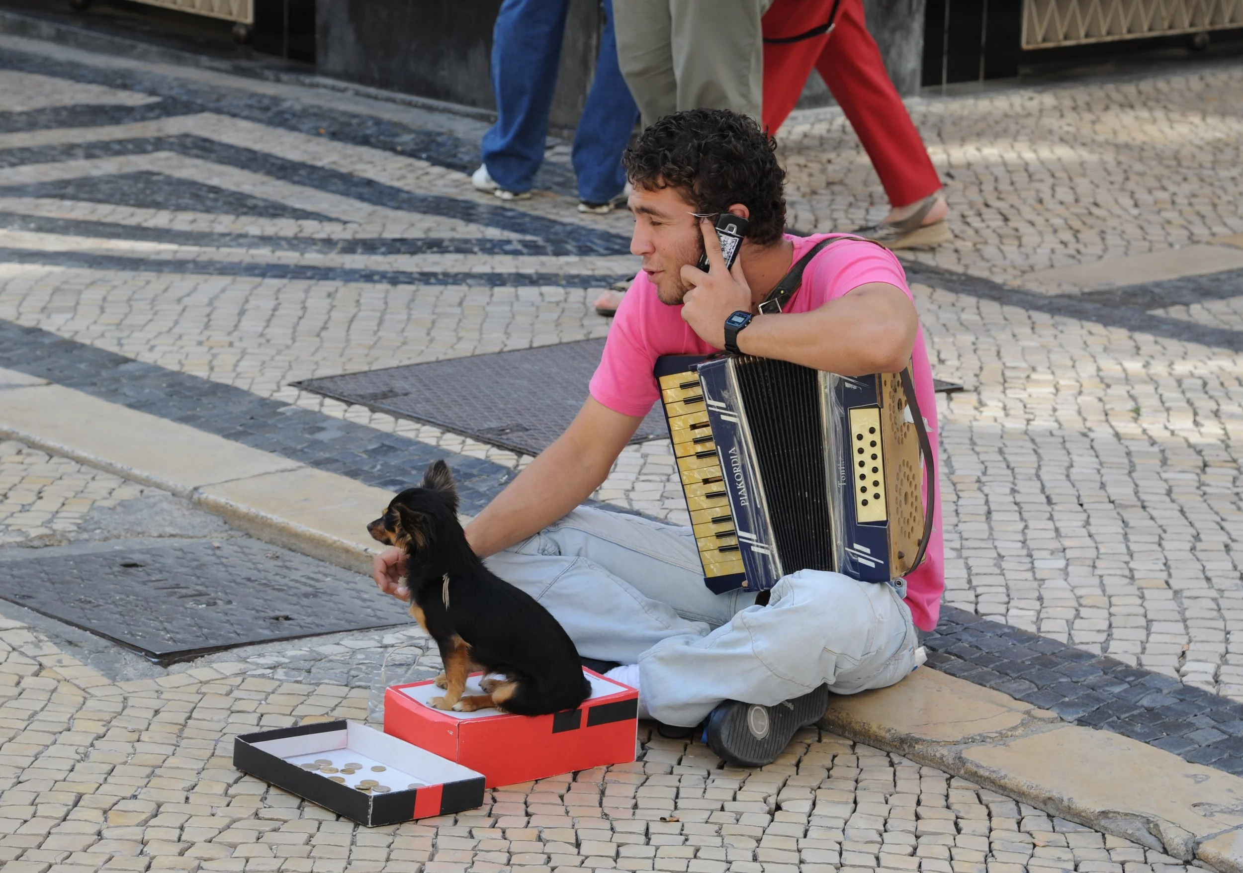 Street Entertainer, Lisbon, Portugal.jpg