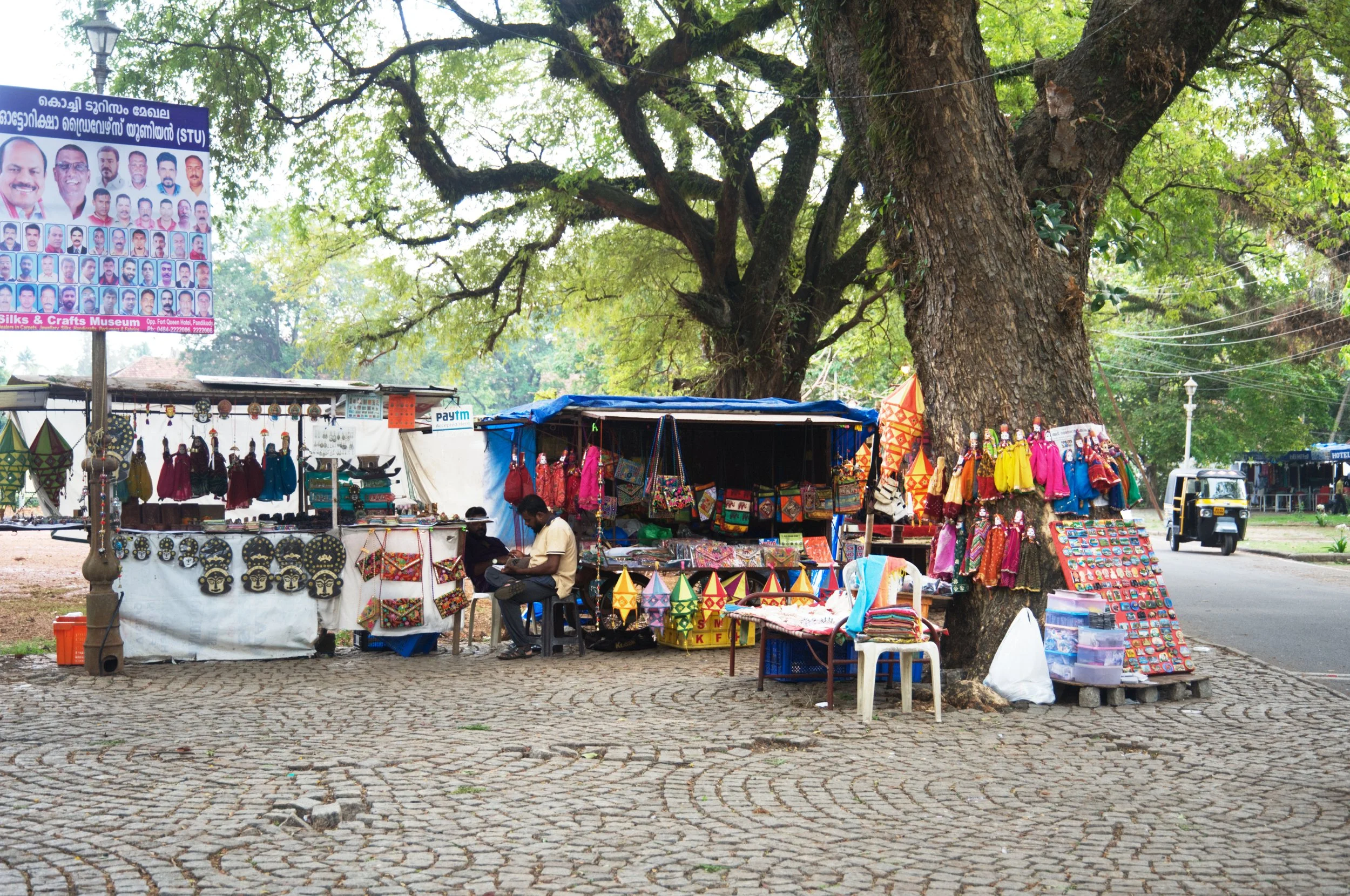 Souvenier Shop, Cochin..jpg