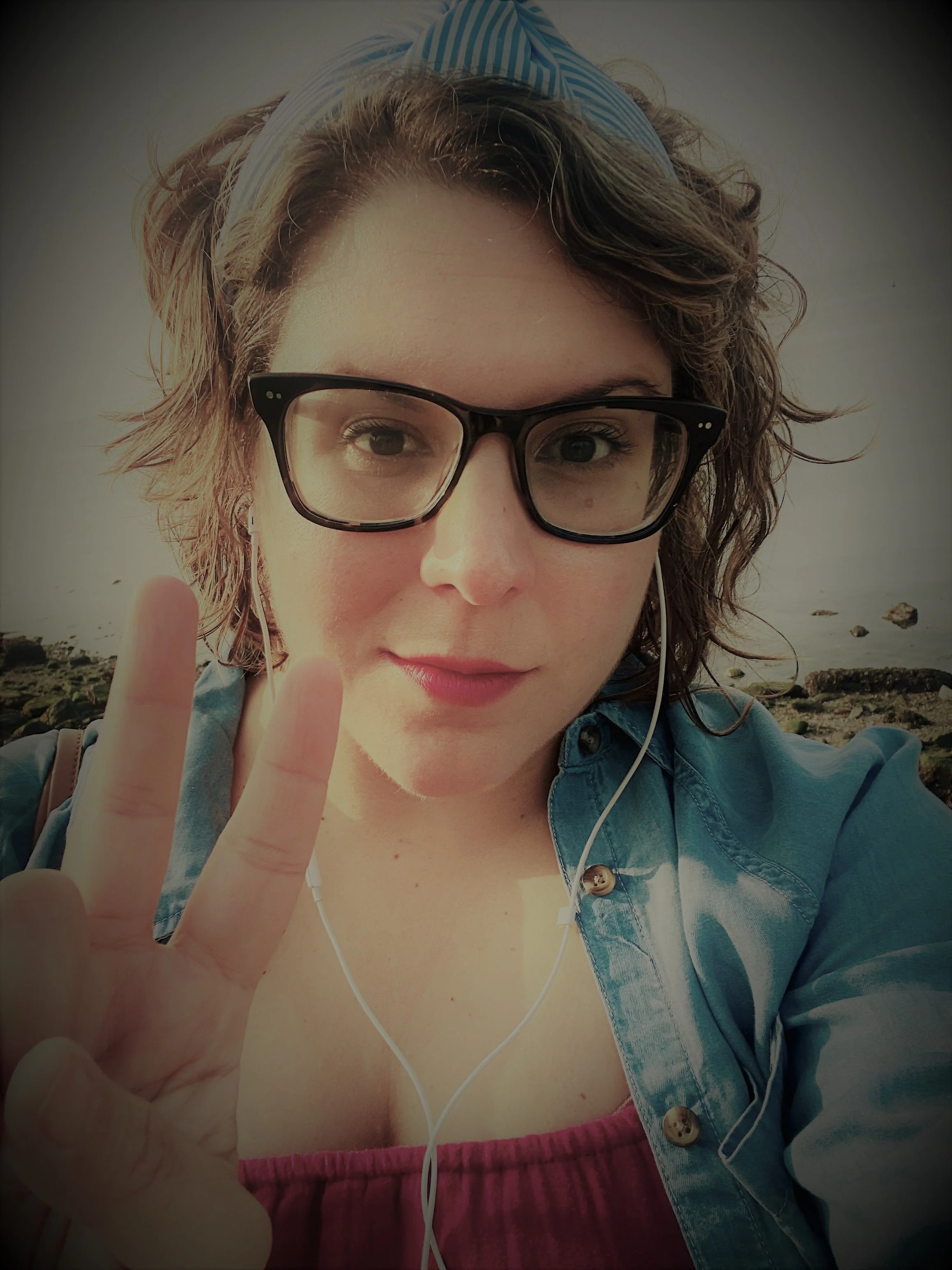 About The Artist — JuliaRoseArts