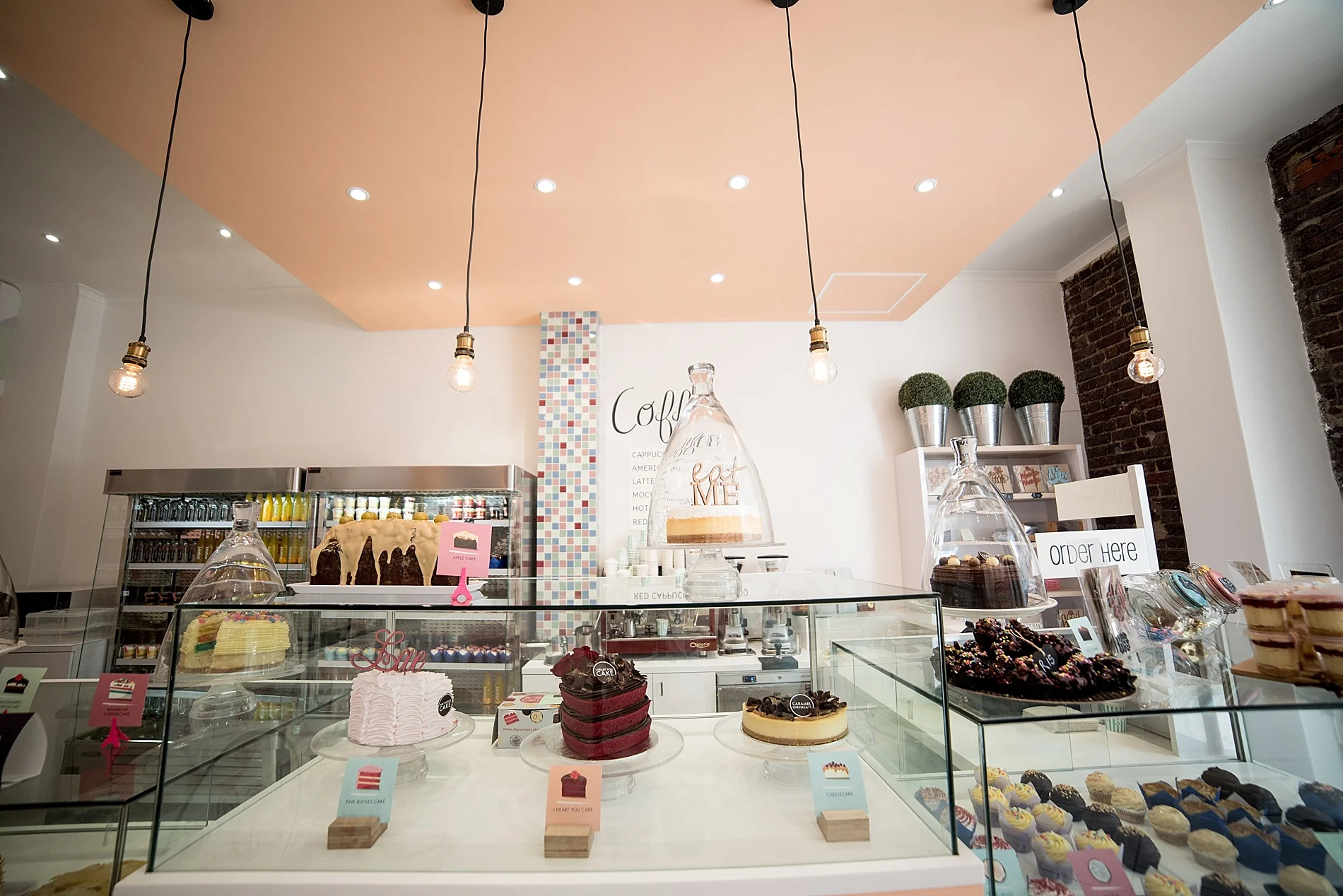Darren-Bester-Cape-Town-Photographer-Velvet-Cake-Co-Superette-Ashtons-Birthday_0001.jpg