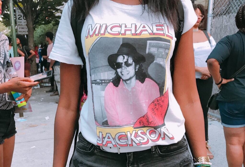 michael jackson wearing t shirt