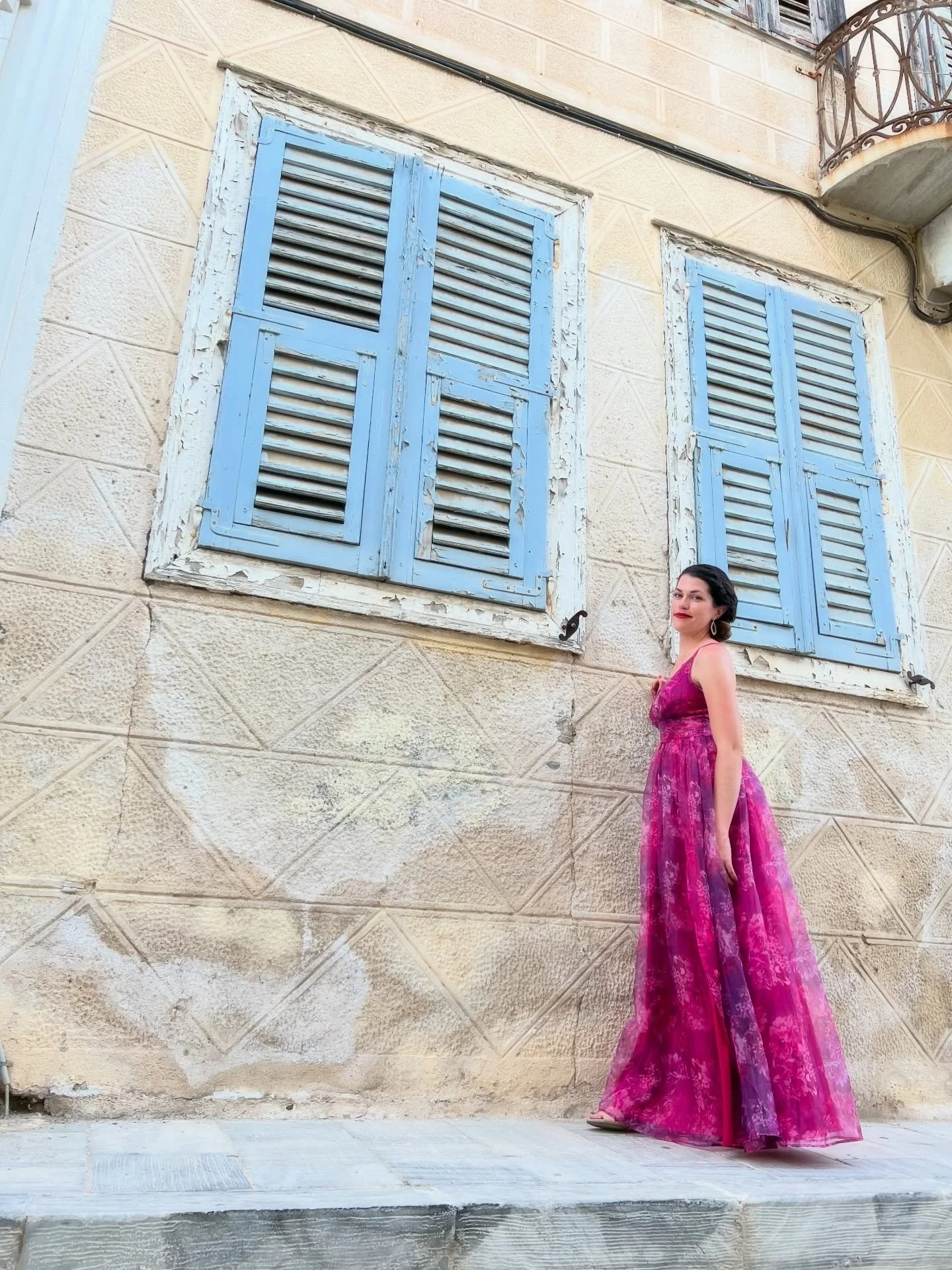 Four years ago today?! Take me back to Greece 🇬🇷❤️ On this day I had the joy of performing one of my favorite art songs (Zueignung, Strauss) in a theater modeled after La Scala, the Apollon Theatre in Ermoupoli, Syros as part of the Festival of the