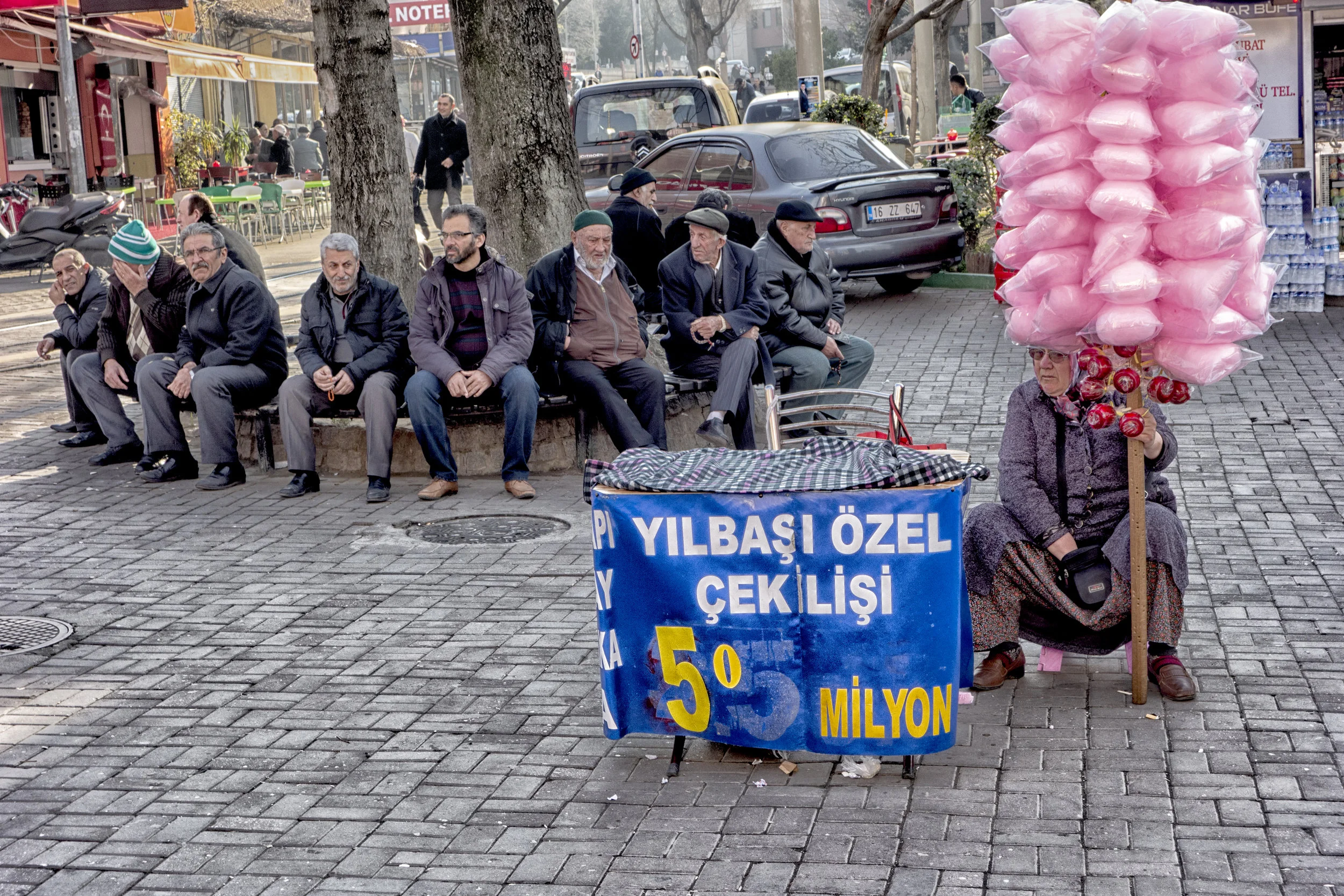 Cotton Candy, Bursa