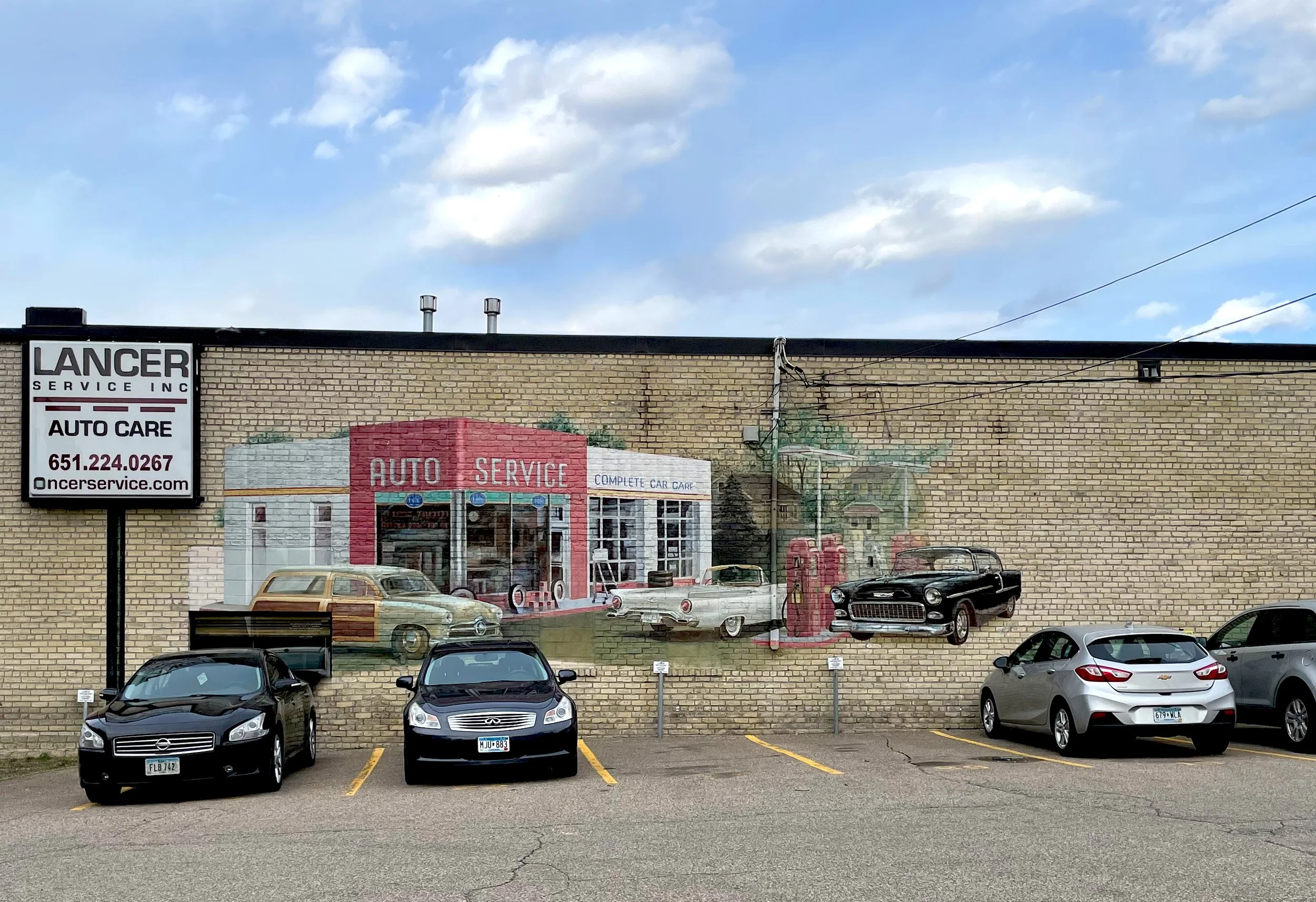 Fake Auto Service, Duluth, Minnesota