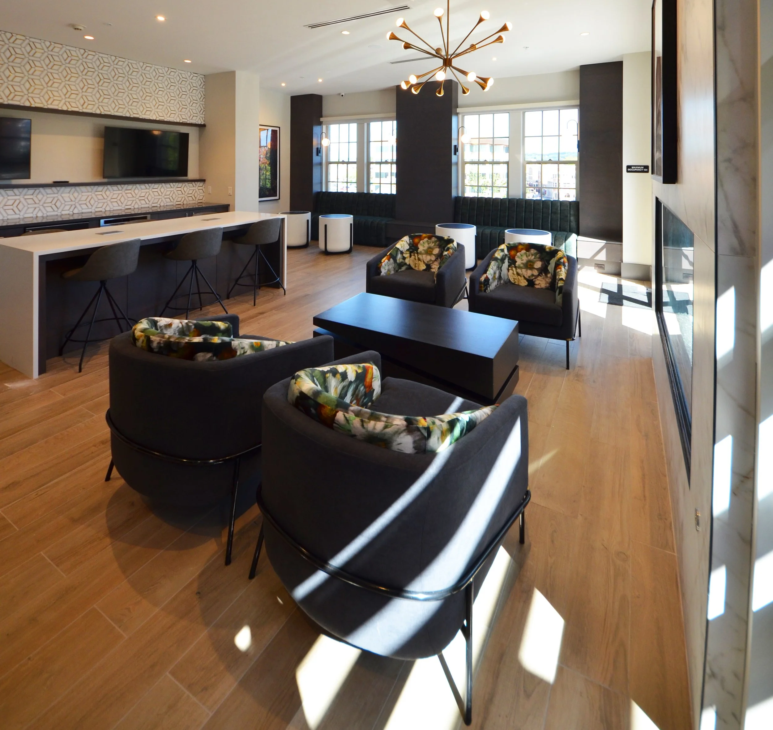 ROOFTOP PARTY ROOM 2 .jpg