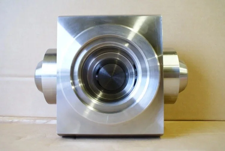 CNC machined stainless steel valve body for industrial flow control applications